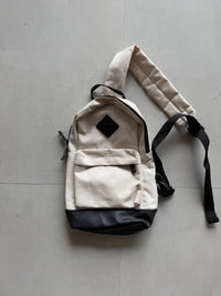 CROSS BODY BAG
