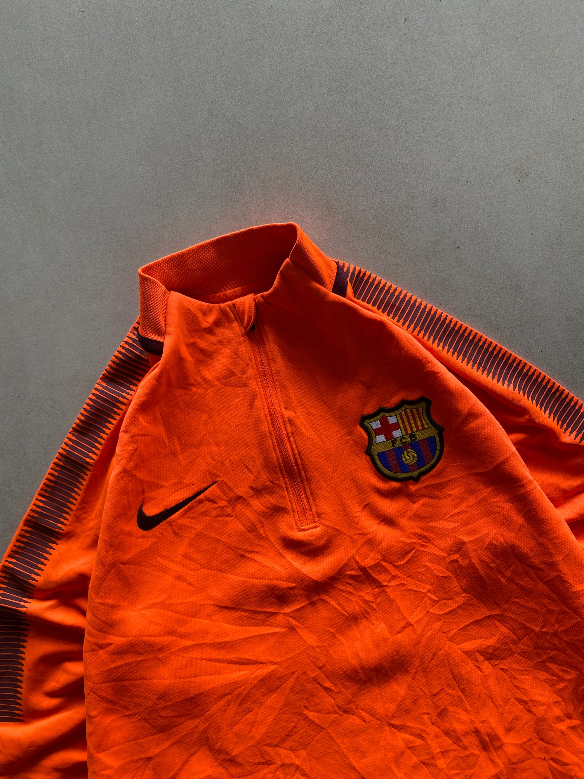 2017 NIKE BARCELONA TRAINING TOP - YL