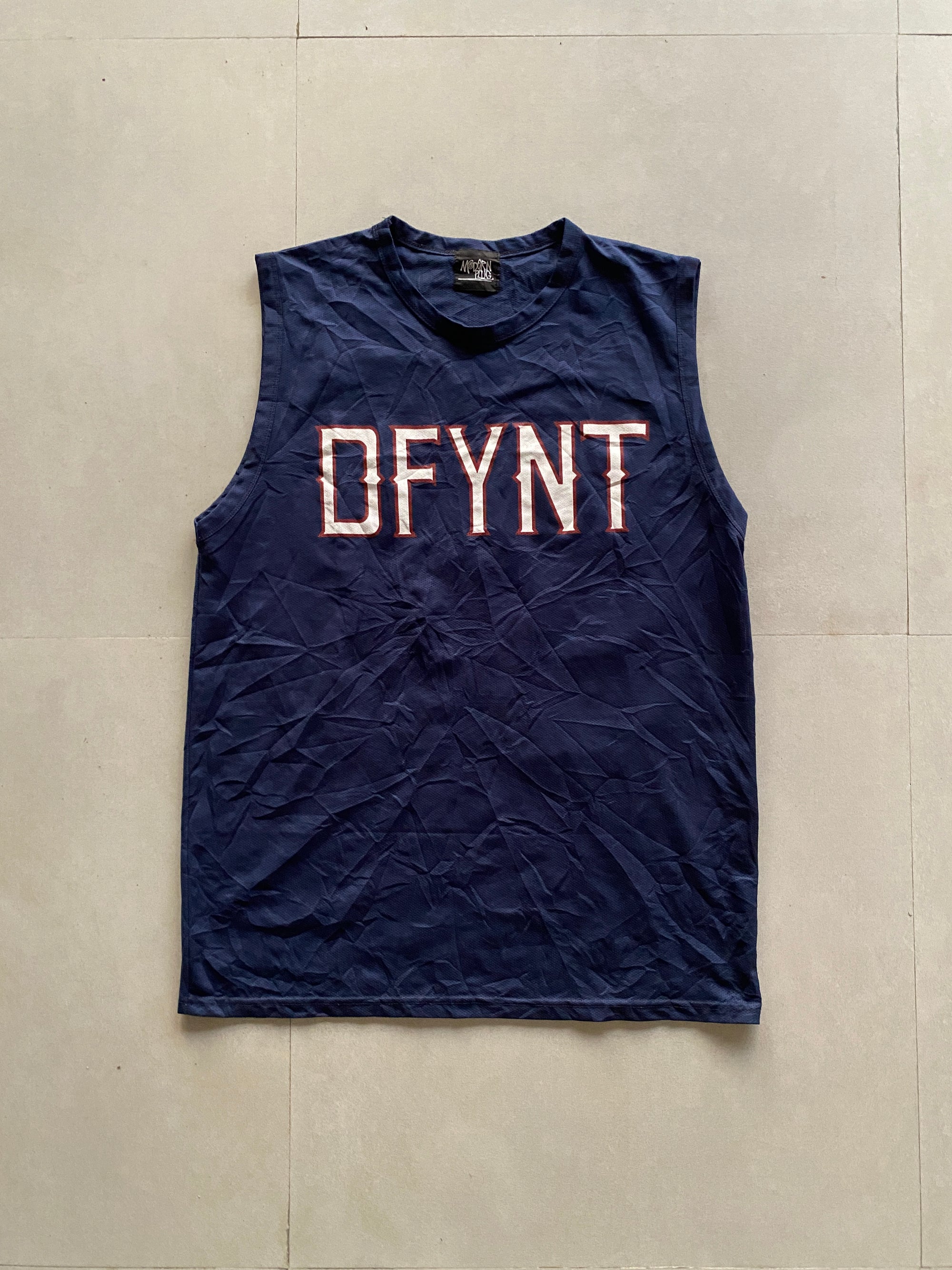 DFYNT TANK TOP - M