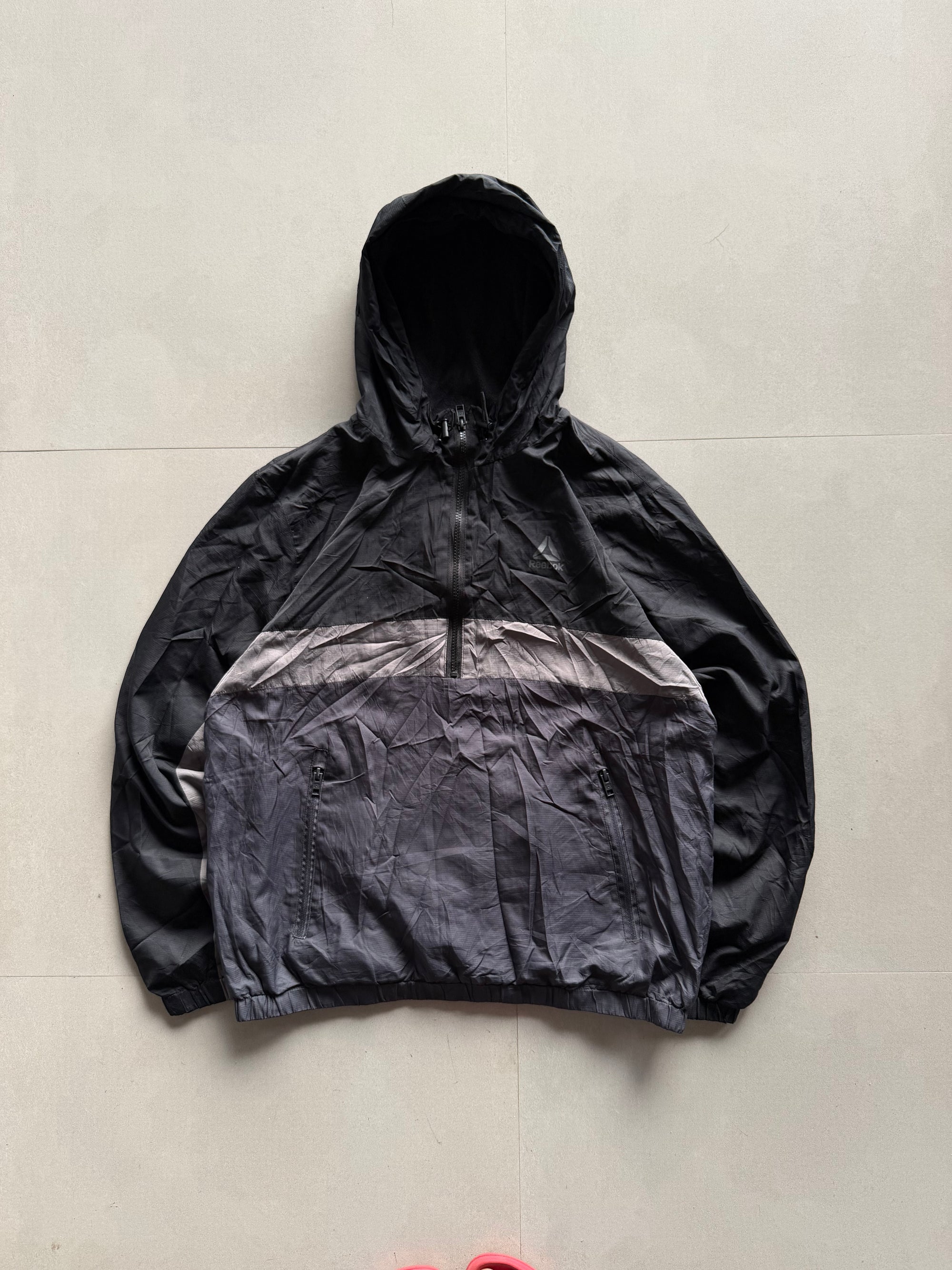 REEBOK QUARTER ZIP JACKET - L