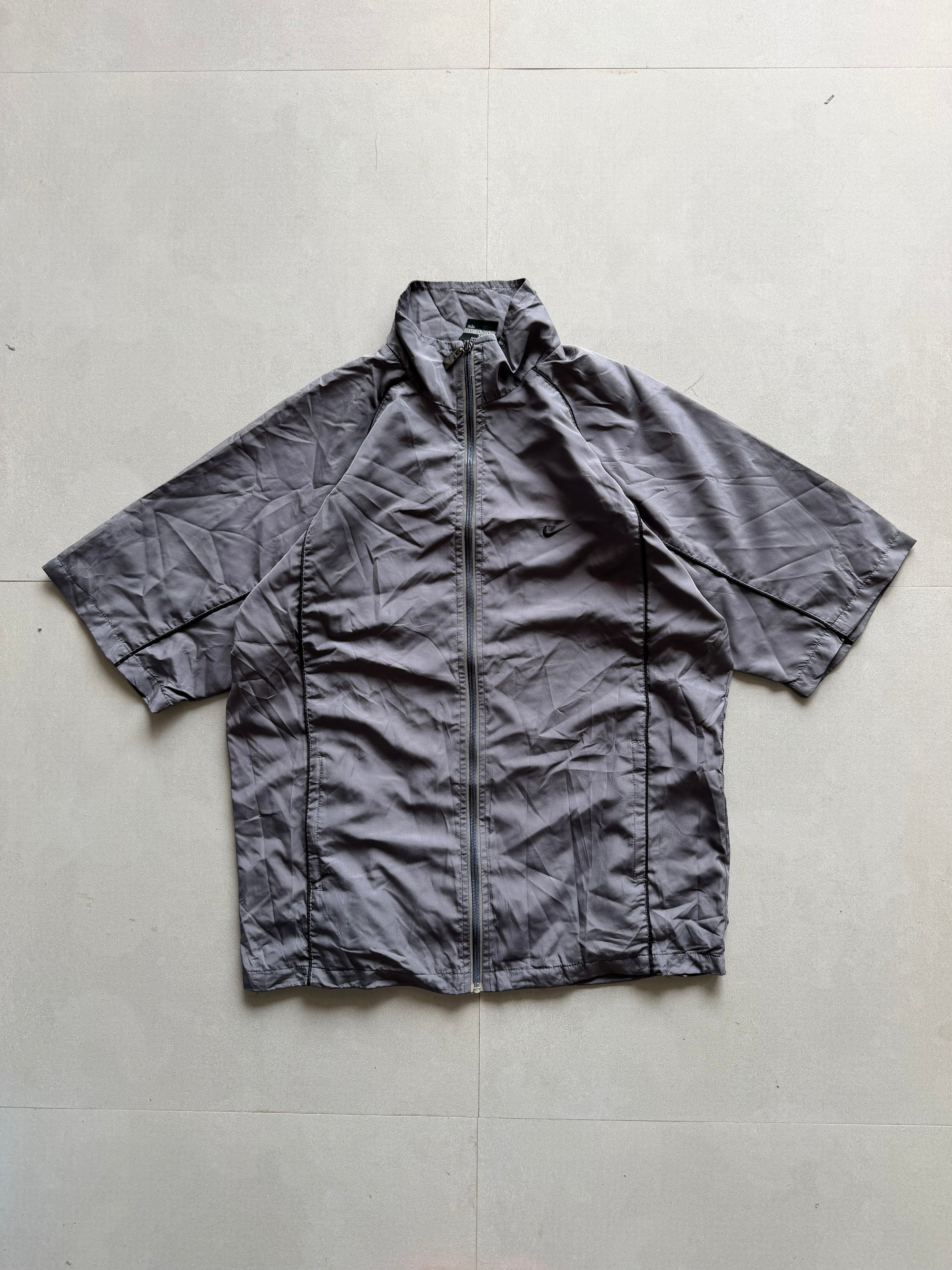 NIKE HALF SLEEVE JACKET - XL