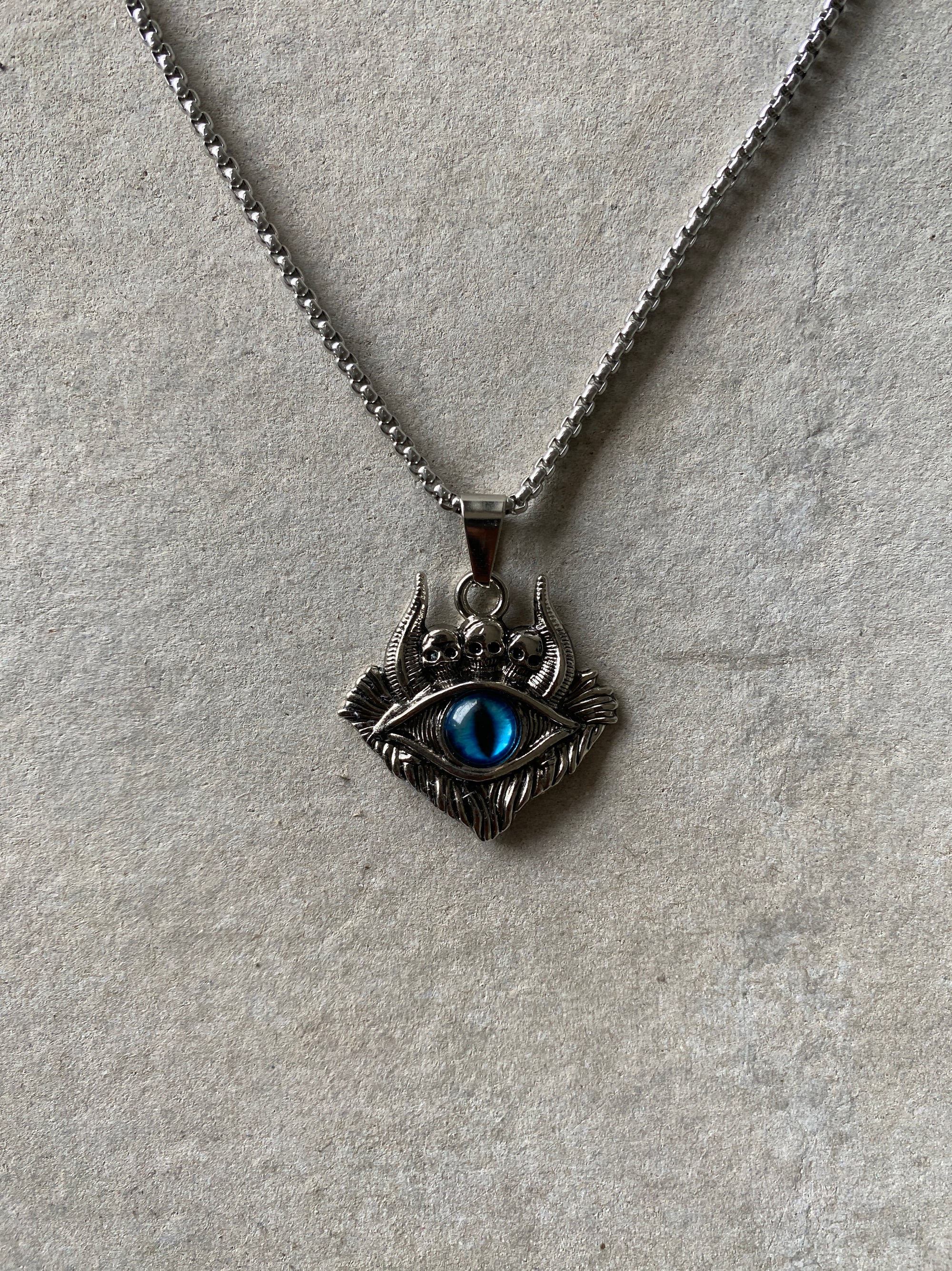 EVIL EYE PENDANT CHAIN