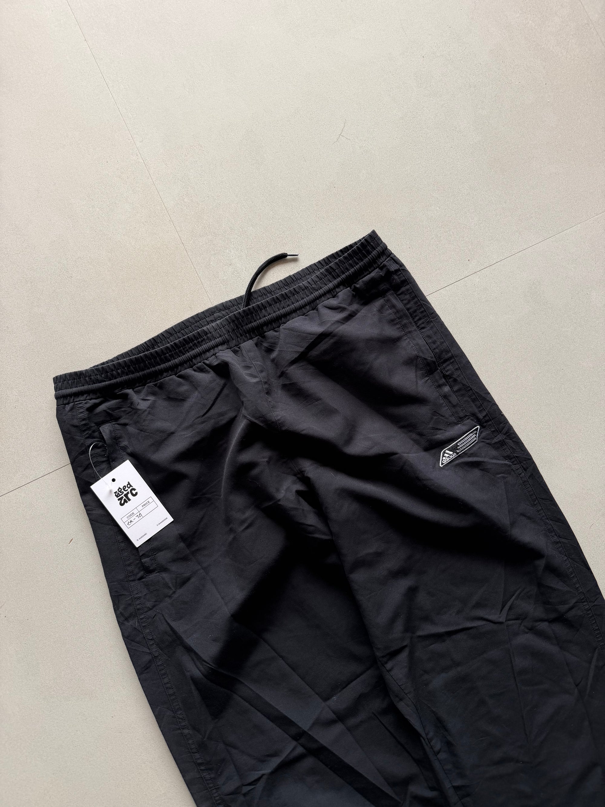 ADIDAS BAGGY TRACK PANT70 - M