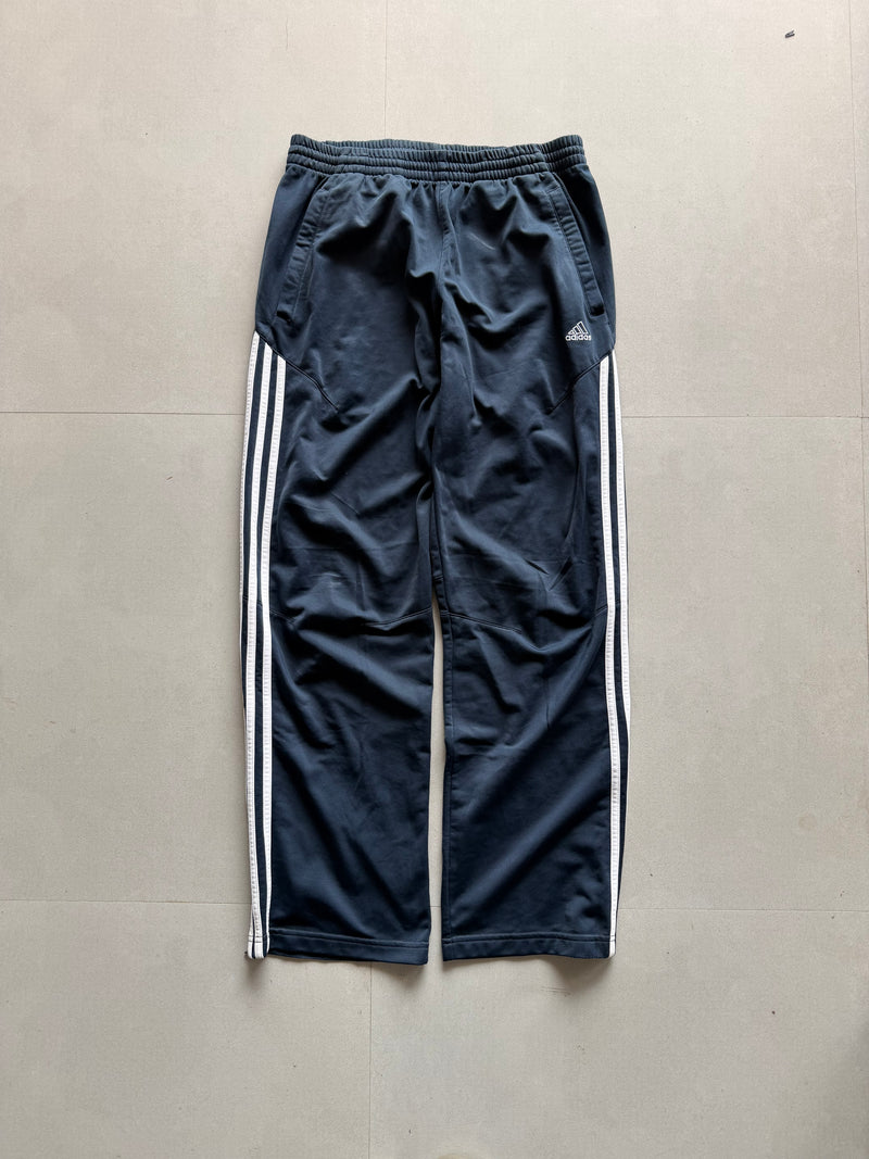 ADIDAS STRIPED TRACK PANT16 - M