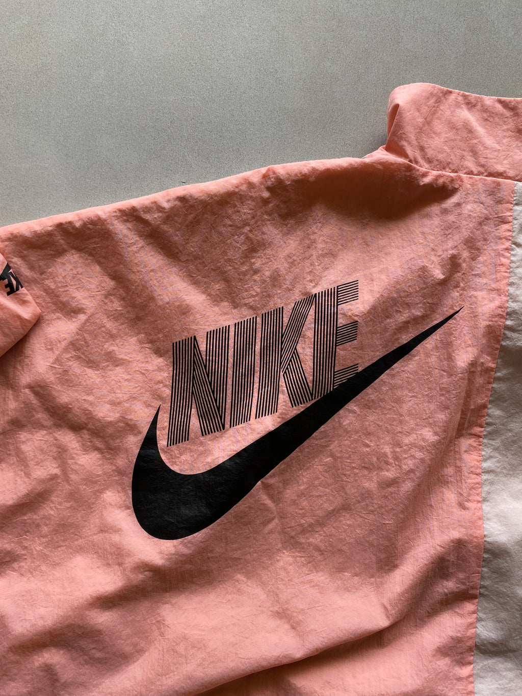 NIKE BIG LOGO JACKET - XL