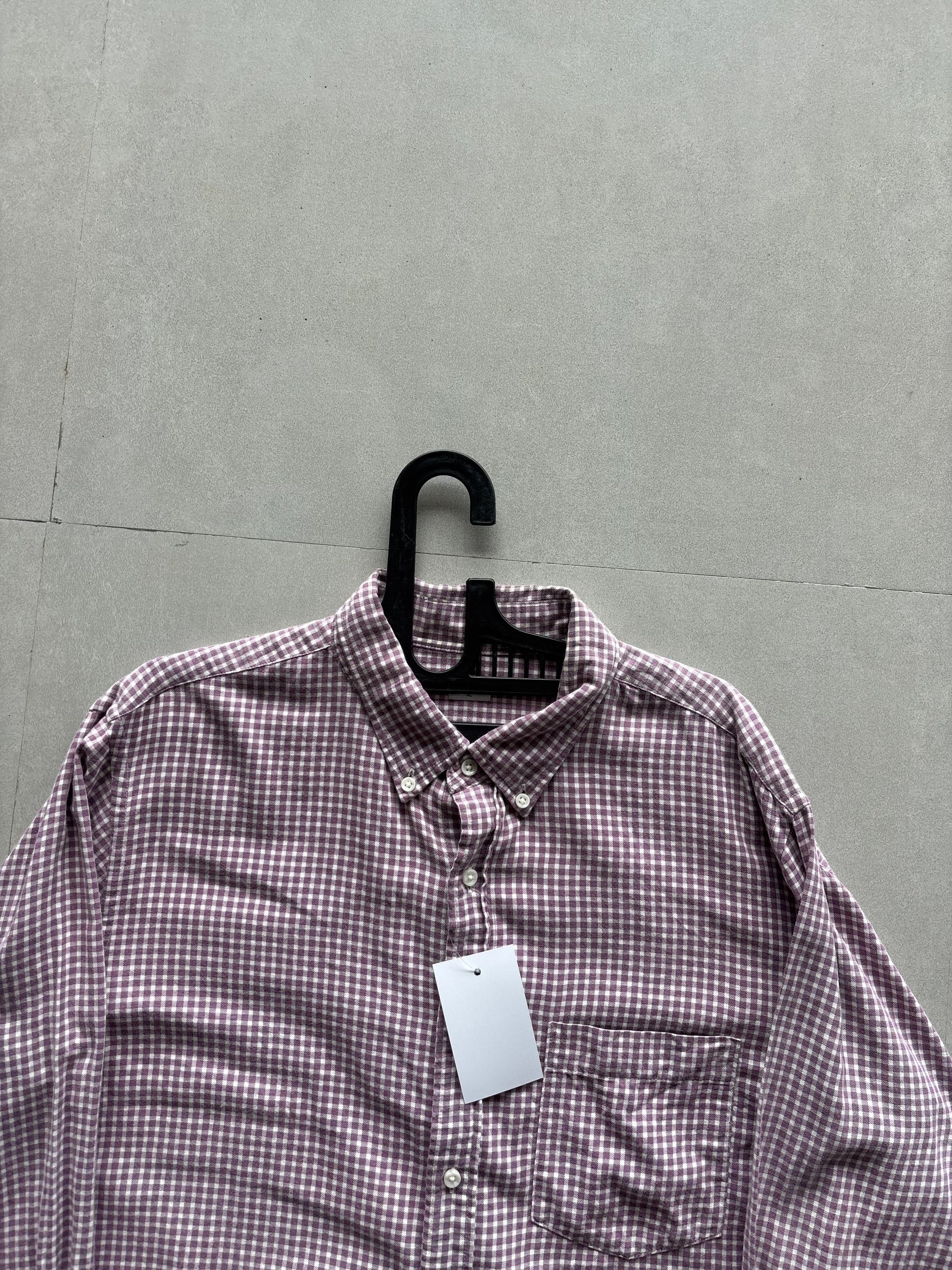 UNIQLO CHECKERED FORMAL SHIRT - Xl