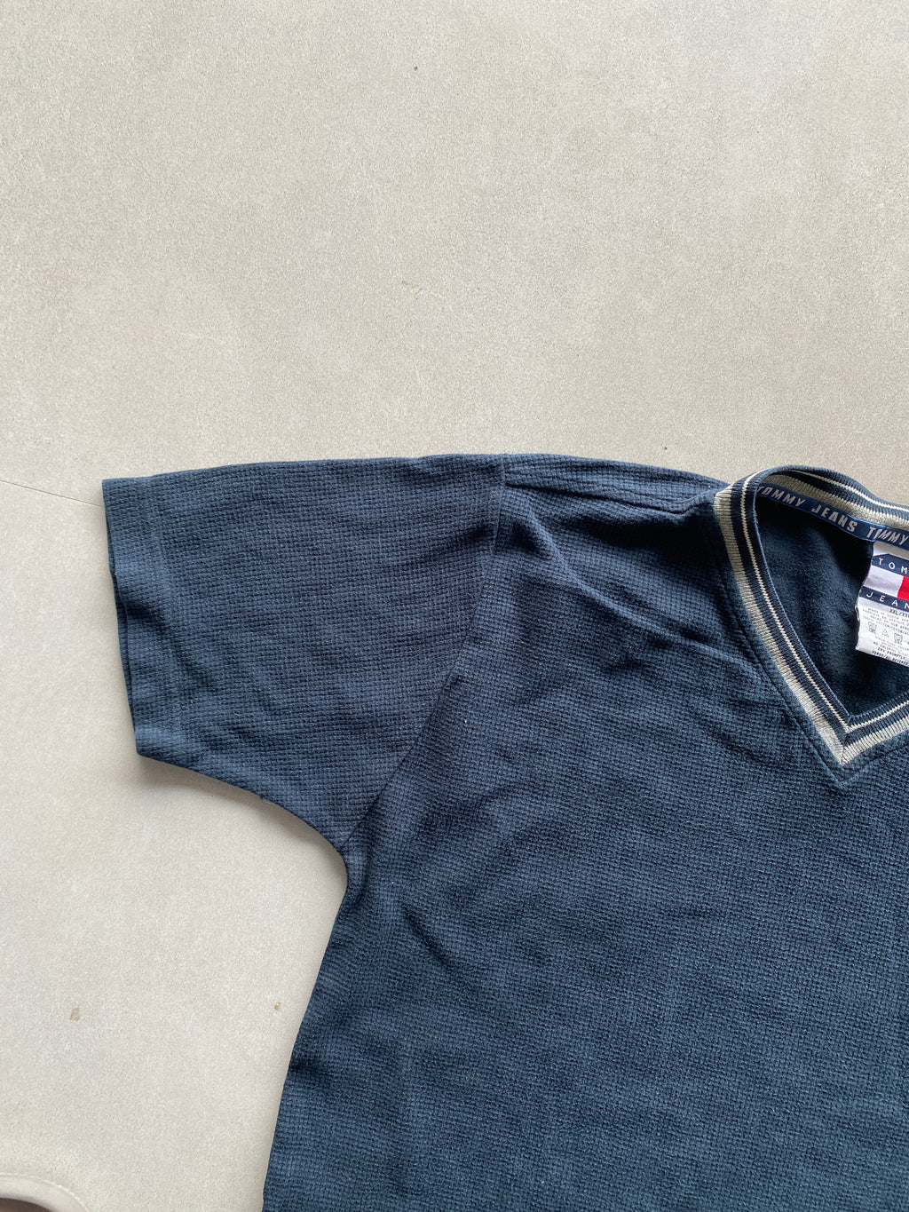 90s TOMMY HILFIGER TEE - S