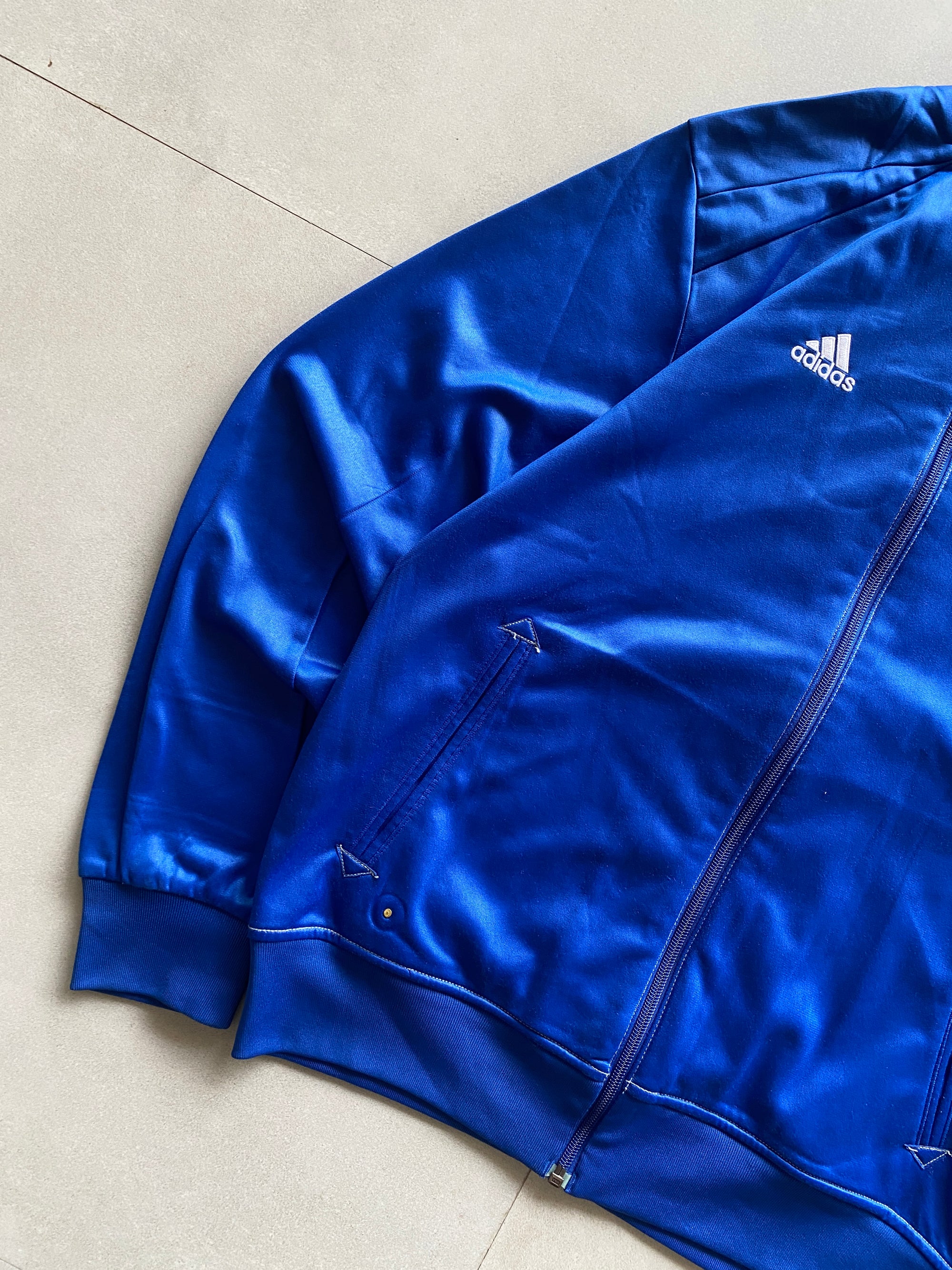 VINTAGE ADIDAS JACKET - S