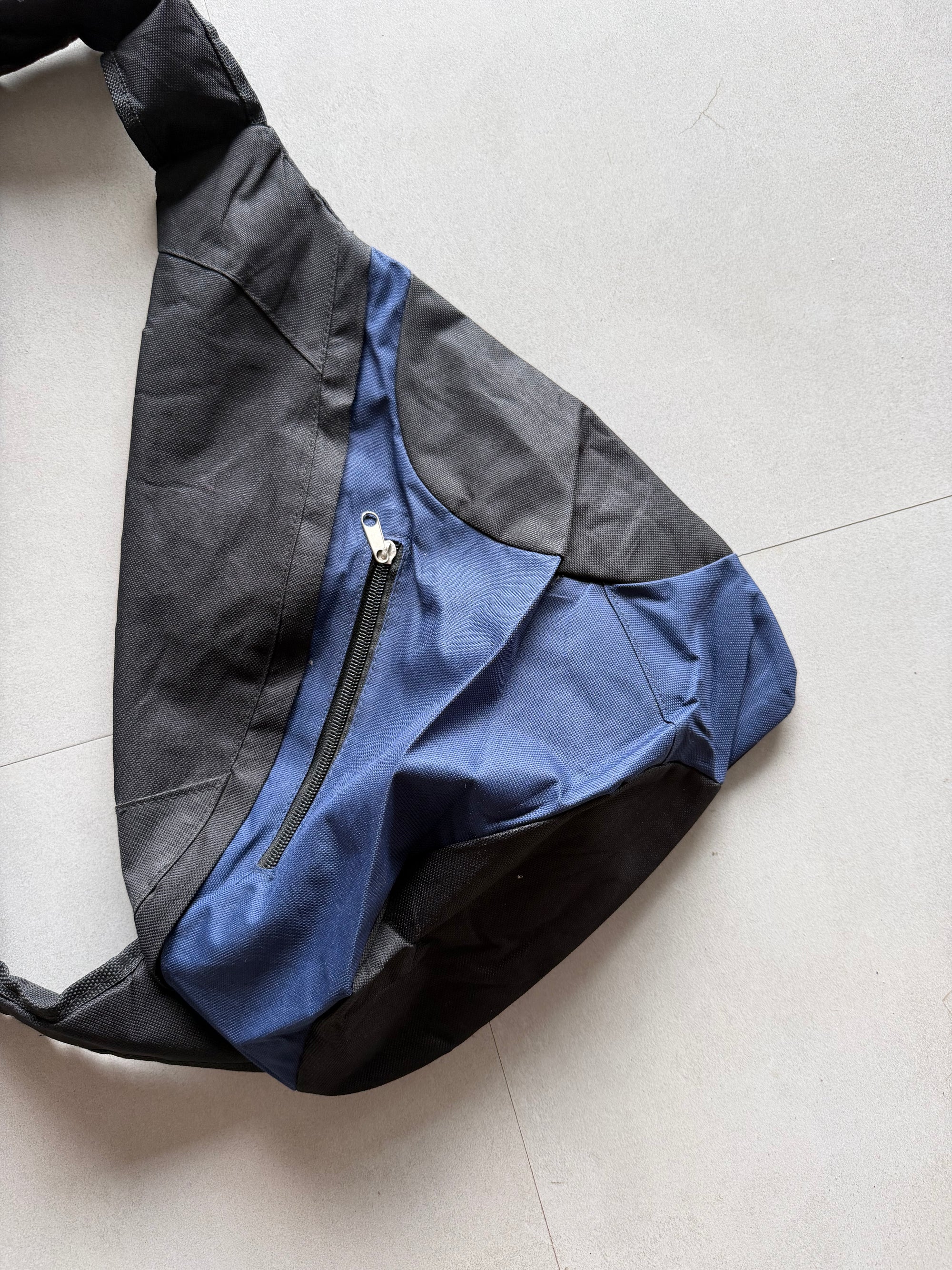 CROSS BODY BAG