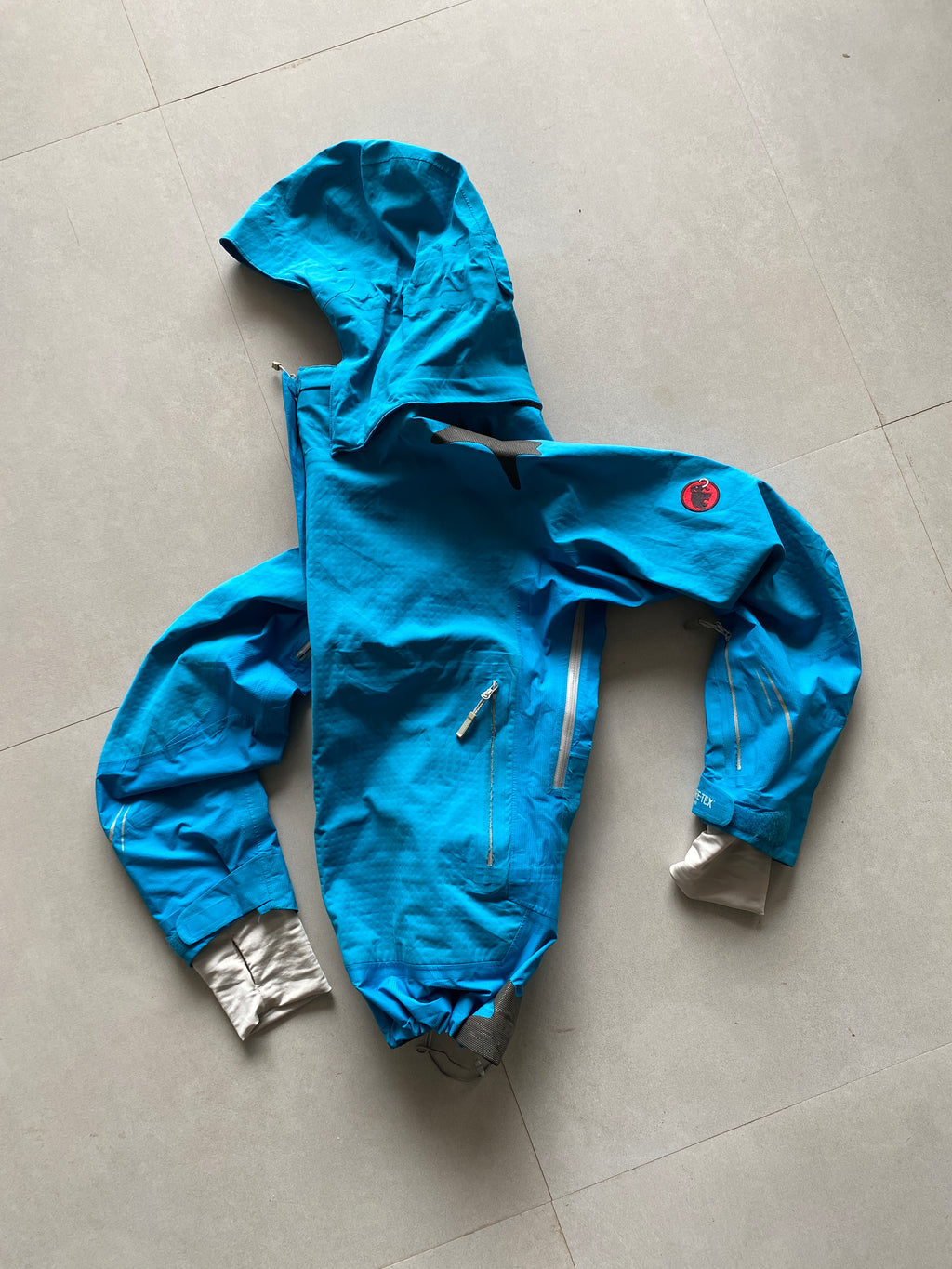 MAMMUT GORTEX JACKET - L