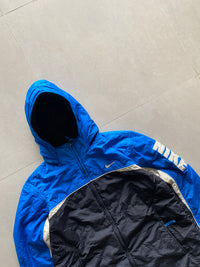 00S NIKE SPELL OUT REVERSIBLE HEAVY JACKET - L
