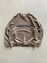 ESSENTIALS SWEATSHIRT - M