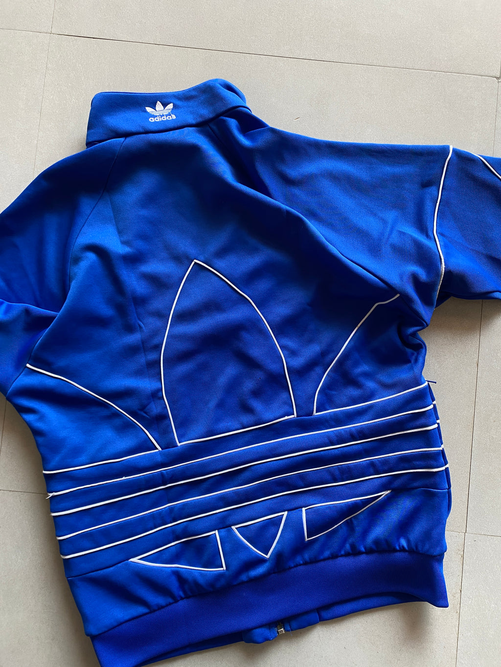 VINTAGE ADIDAS BIG LOGO JACKET - M