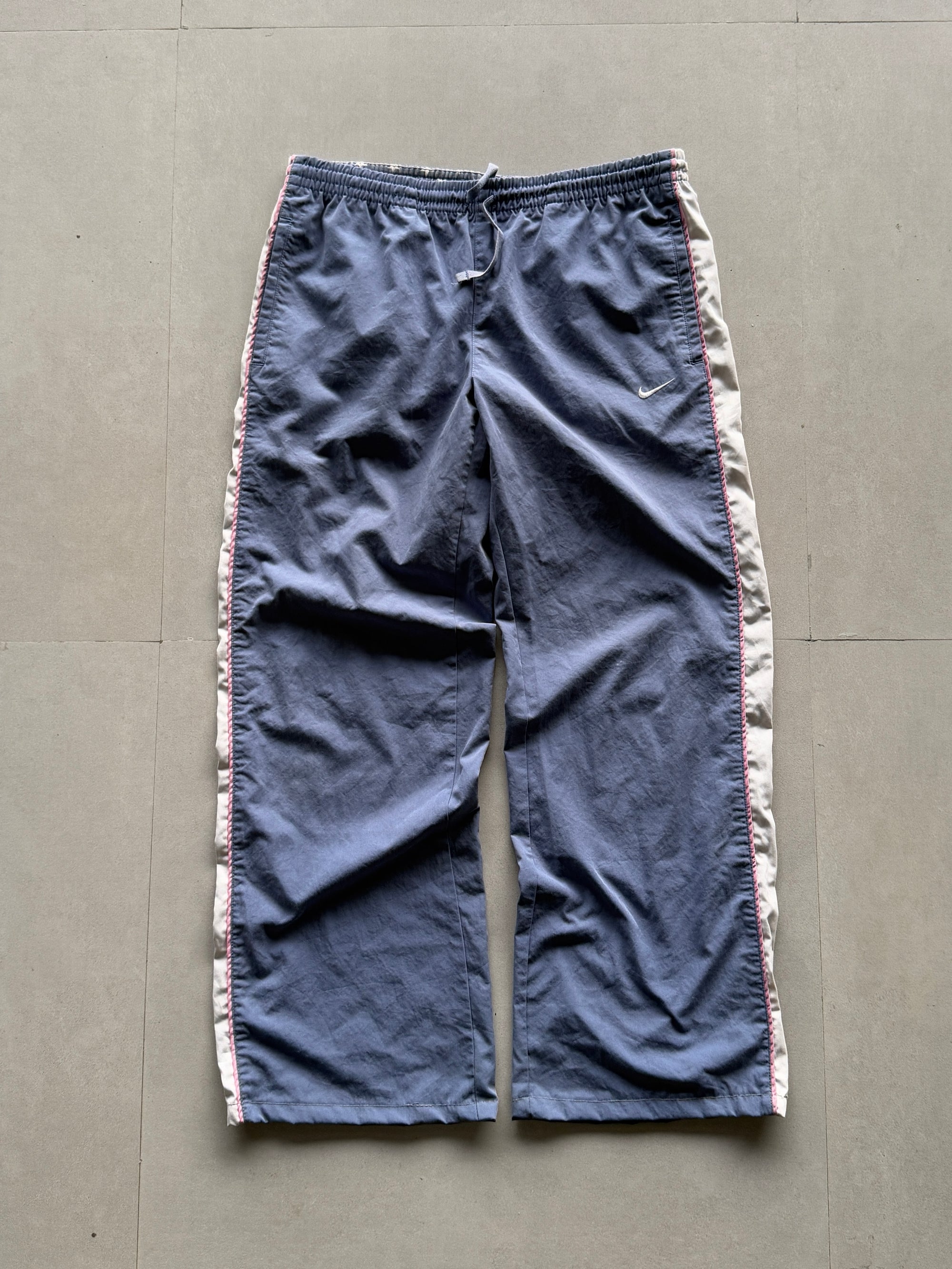 VINTAGE NIKE TRACK PANTS - S