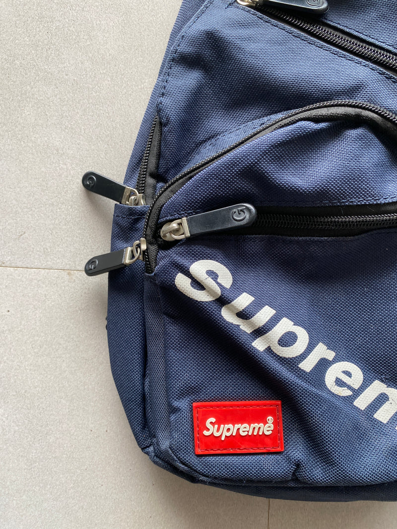 SUPREME CROSS BODY BAG