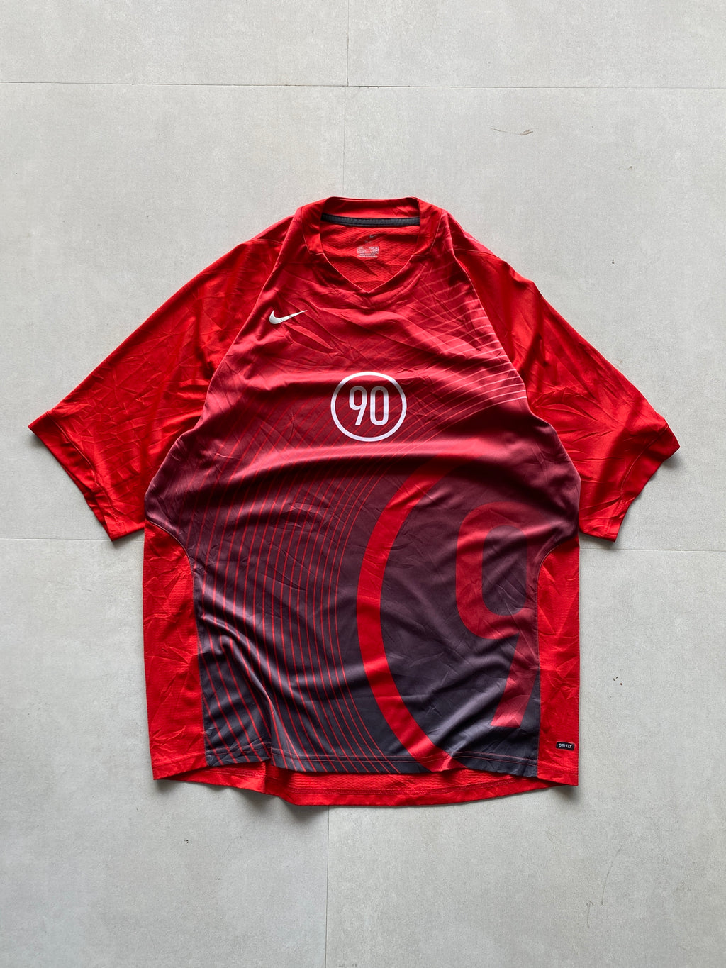 NIKE TOTAL 90 DRI FIT TEE - L