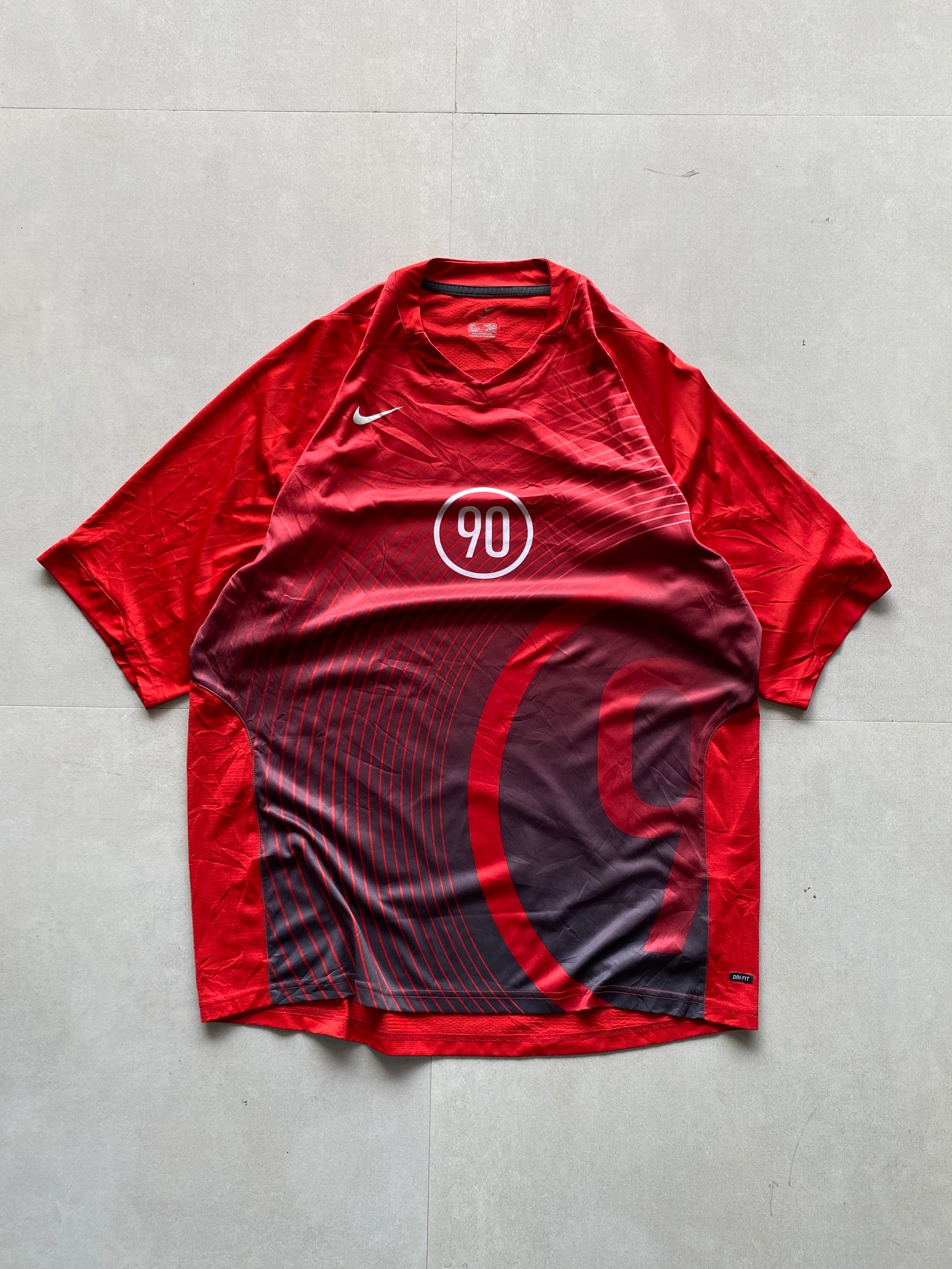 NIKE TOTAL 90 DRI FIT TEE - L