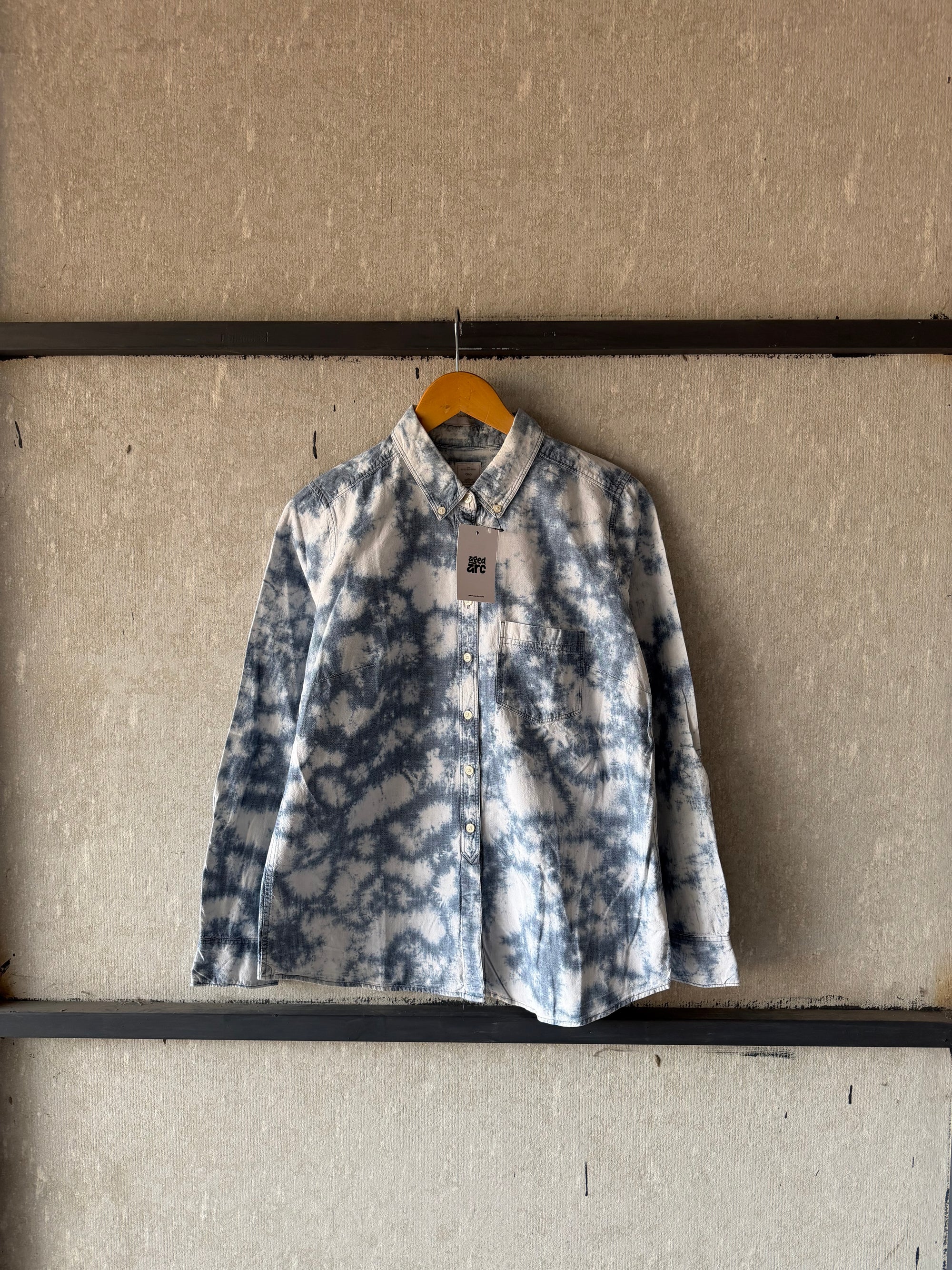 GAP PRINTES SHIRT - M ST98
