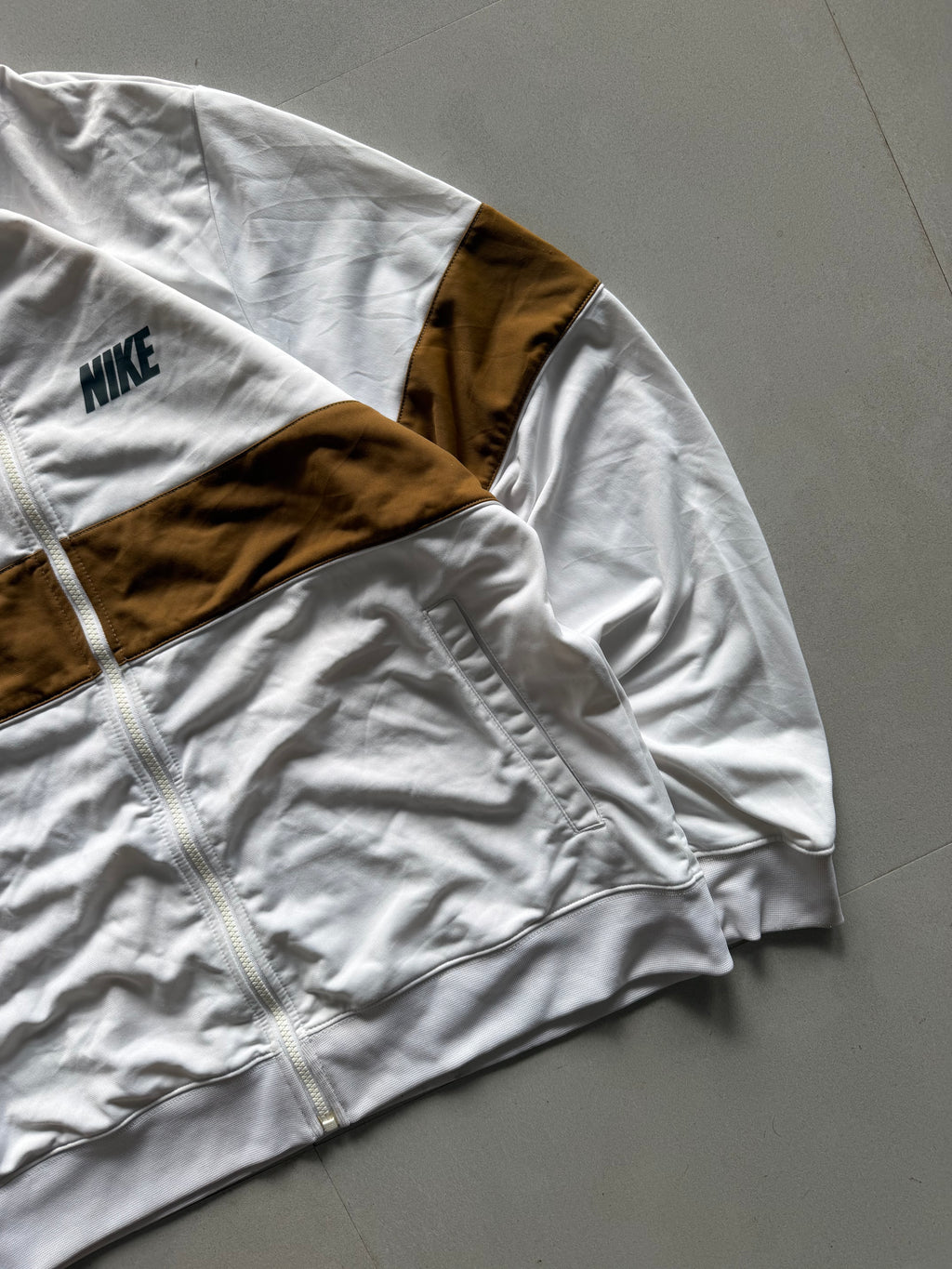 00S NIKE JACKET - XL