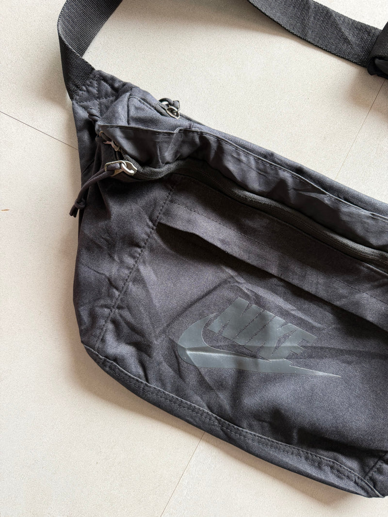 NIKE SHOULDER BAG