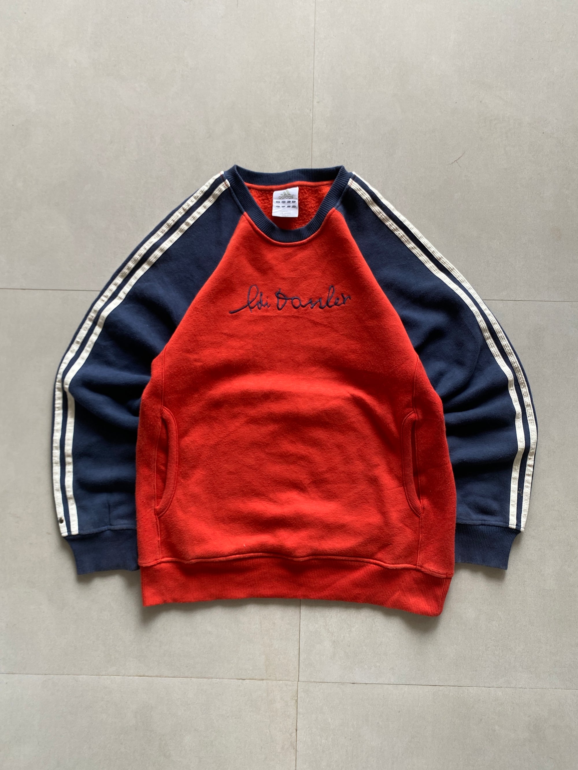 ADIDAS SWEATSHIRT - XL