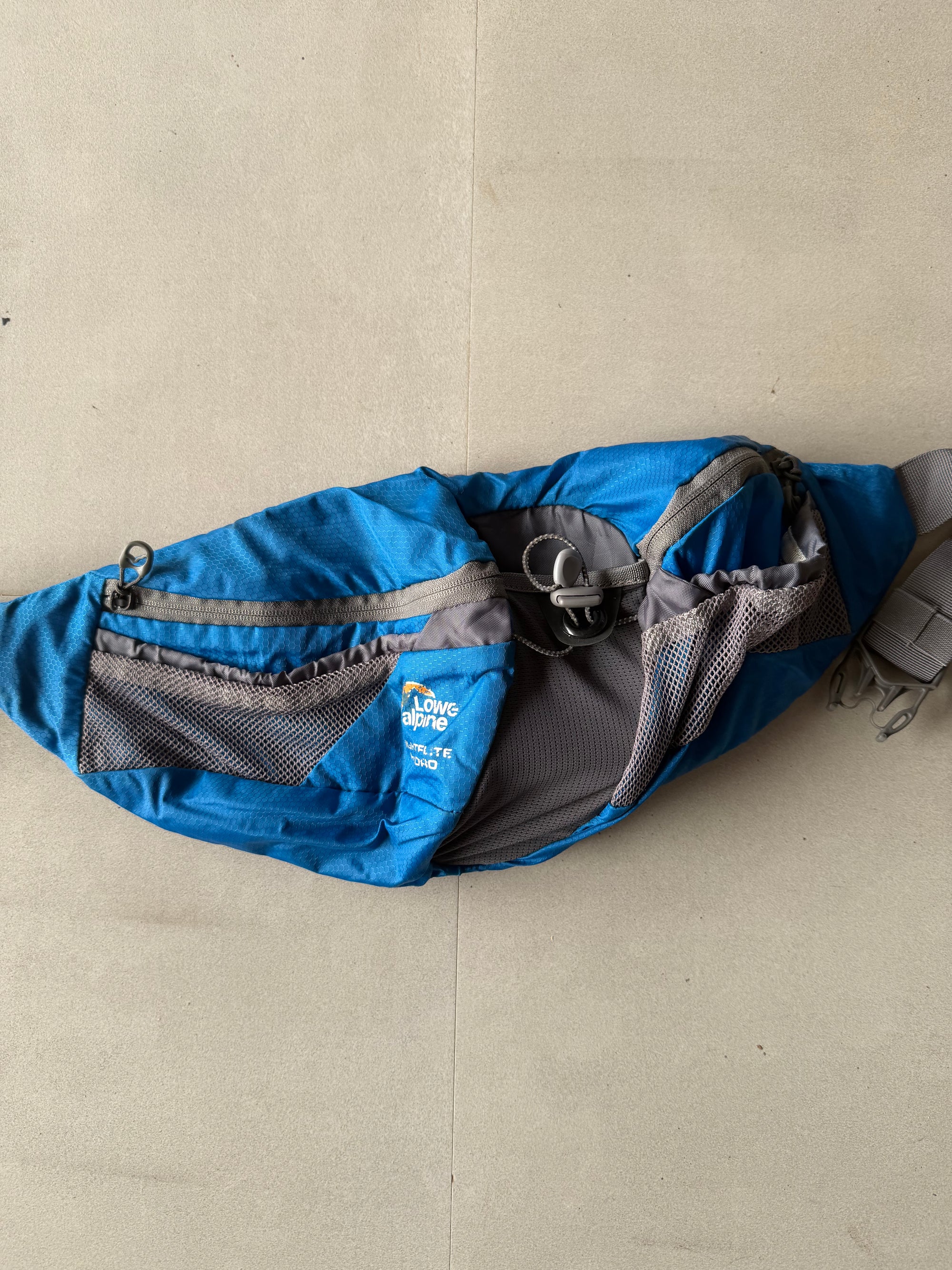 LOW ALPINE UTLITY WAIST BAG