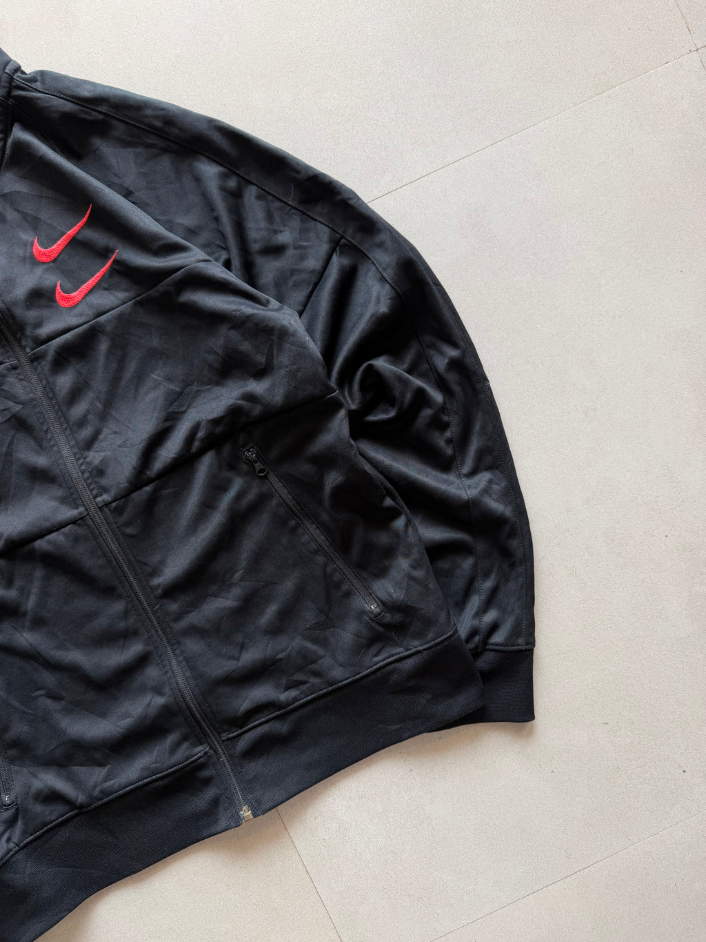 NIKE MULTI SWOOSH JACKET - S