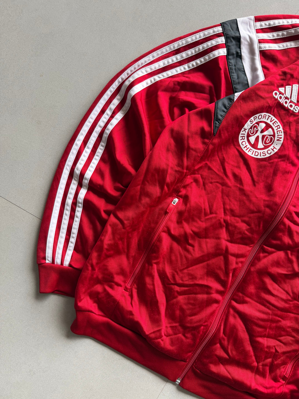 ADIDAS STRIPED JACKET - M