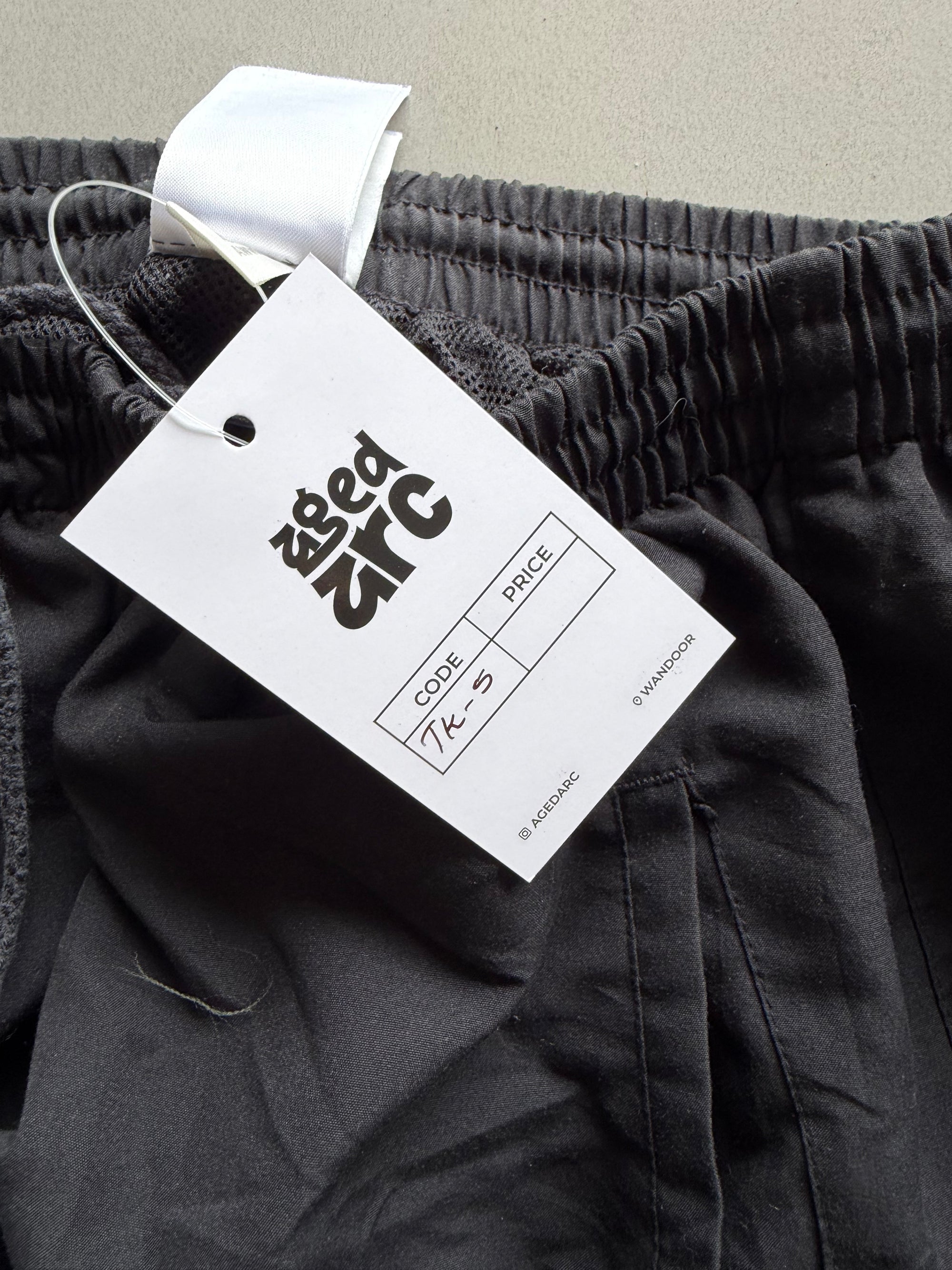 ADIDAS STRIPED TRACK PANT5 - M