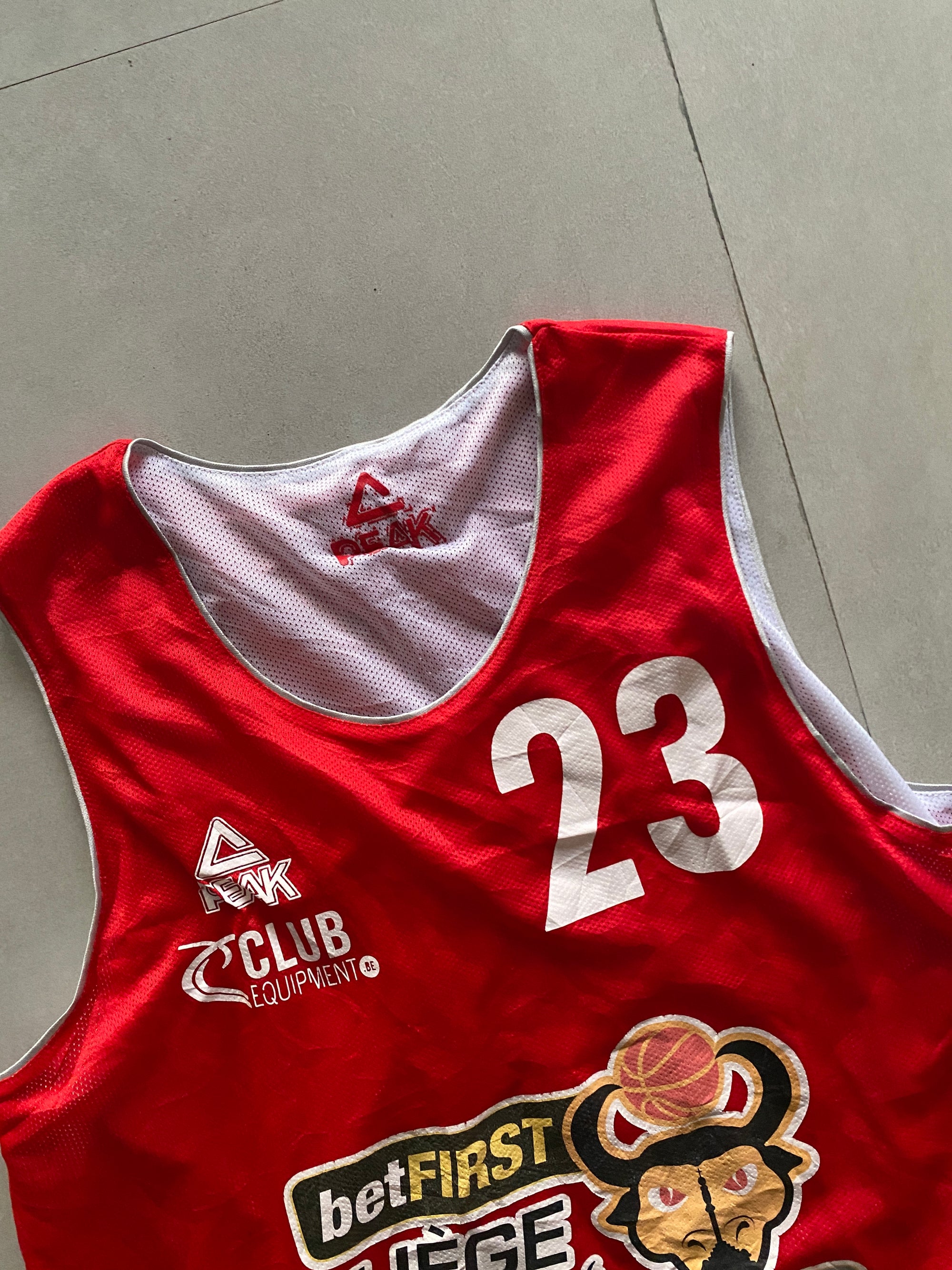 PEAK REVERSIBLE TANK TOP - s