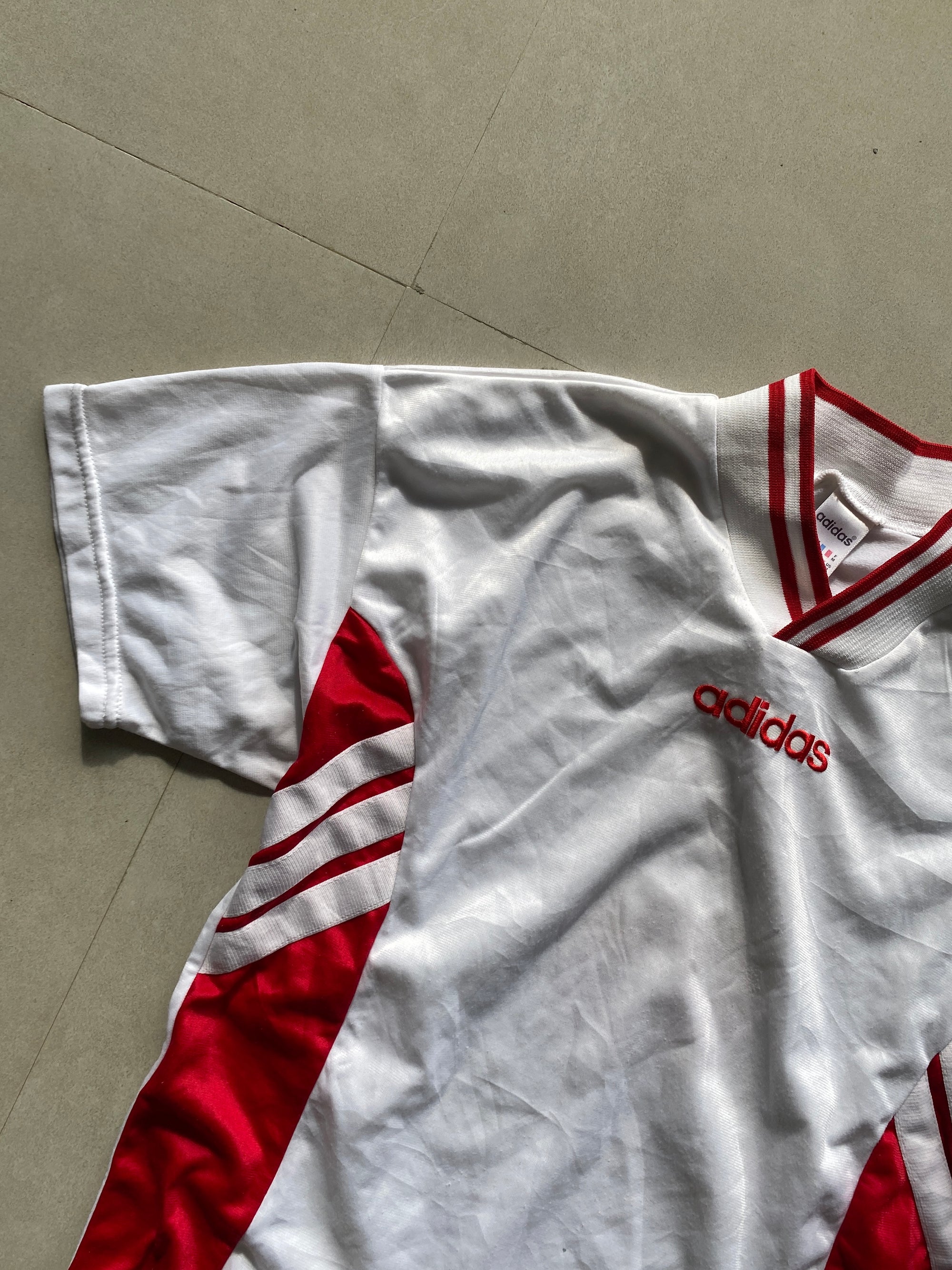 90S ADIDAS DRI-FIT TEE - M