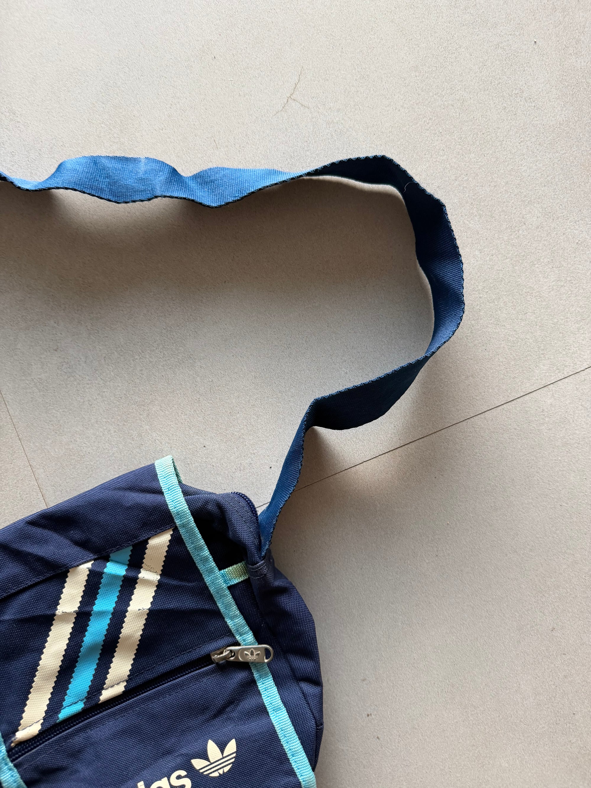 ADIDAS SLING BAG