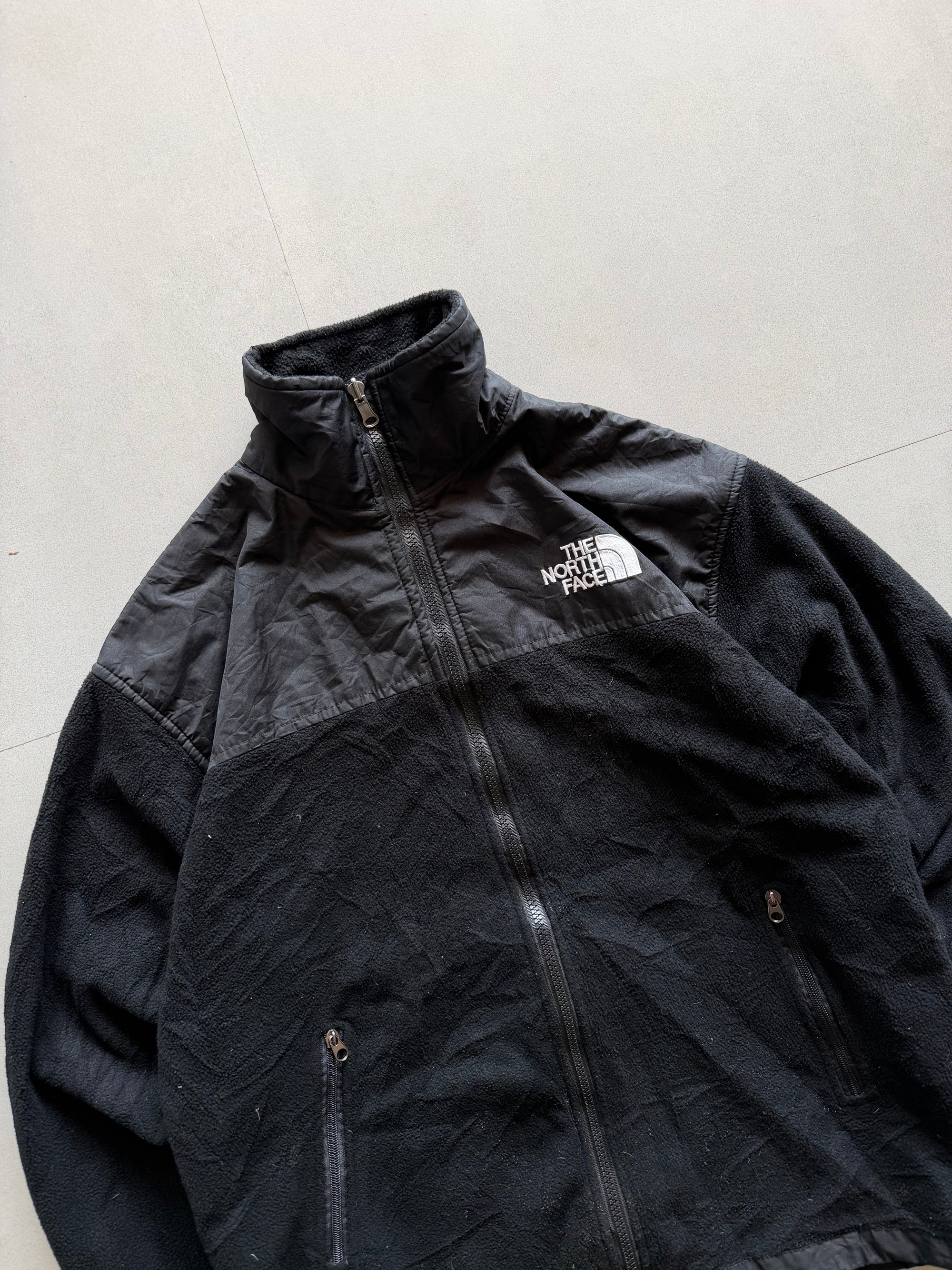 THE NORTH FACE FLEECE JACKET - M