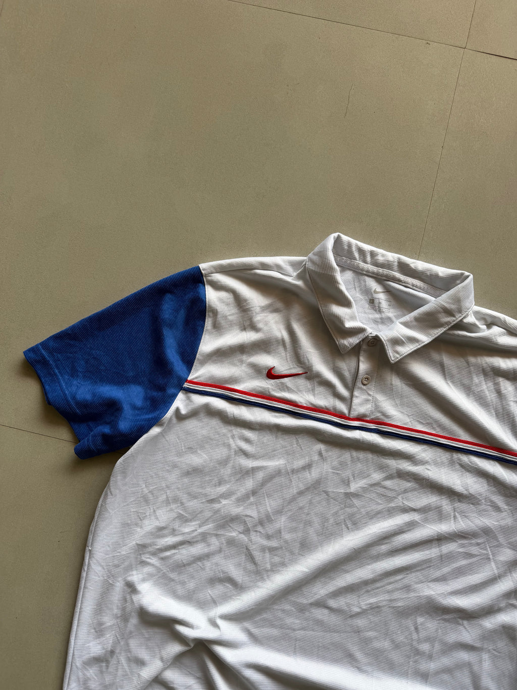 NIKE DRI FIT POLO TEE - XL