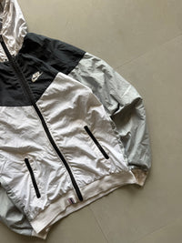VINTAGE NIKE HOODED JACKET -