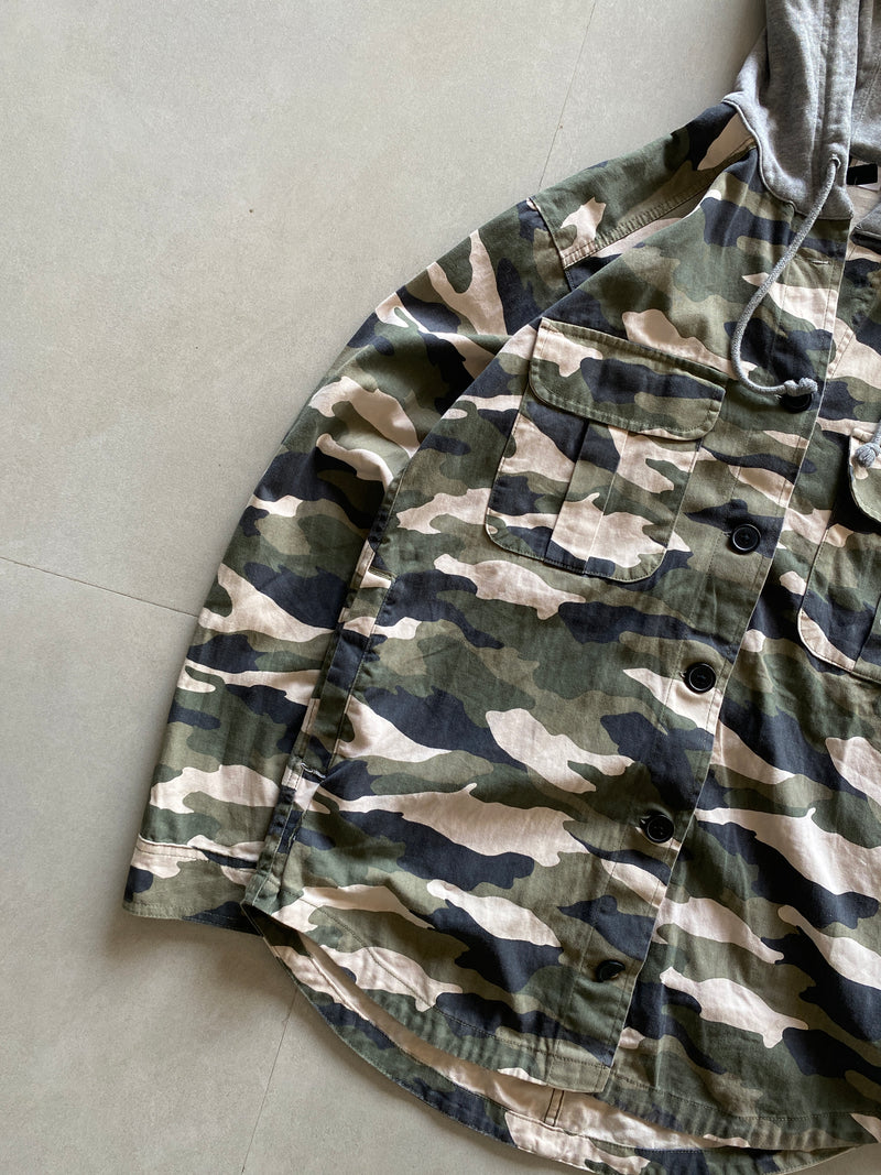 H&M CAMOUFLAGE HOODED JACKET - S