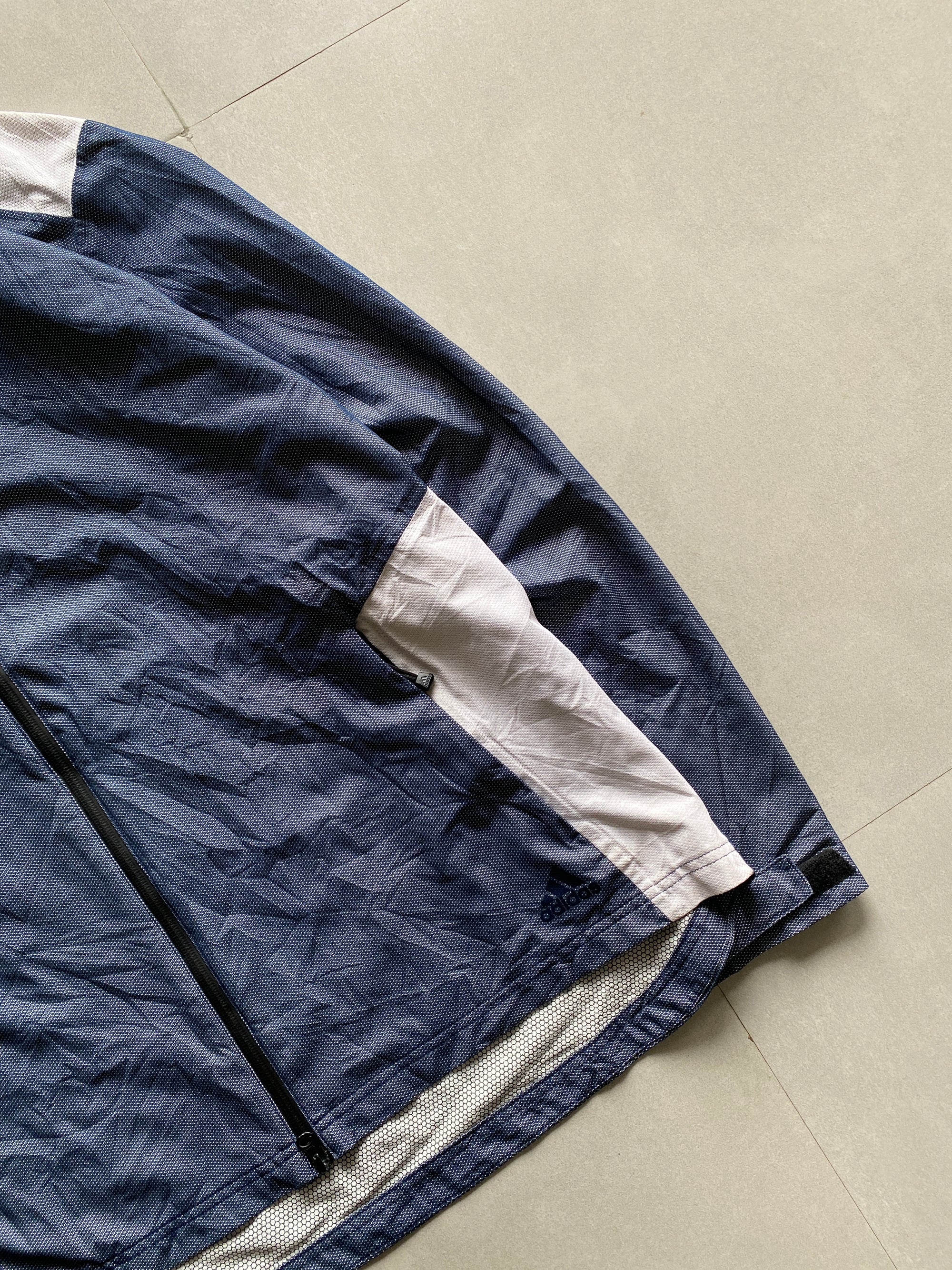 VINTAGE ADIDAS JACKET - XL