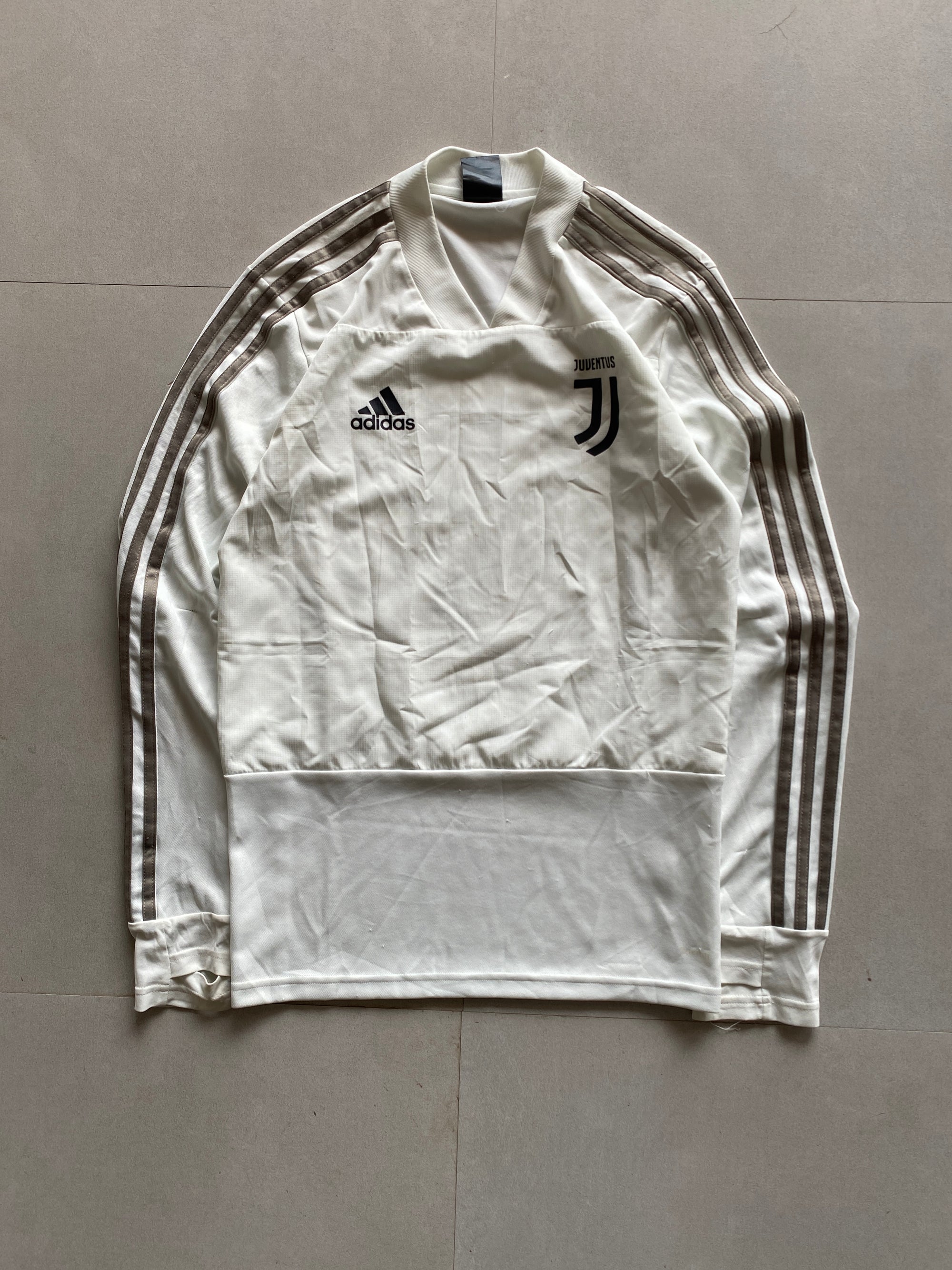ADIDAS JUVENTUS TRAINING TOP - XS