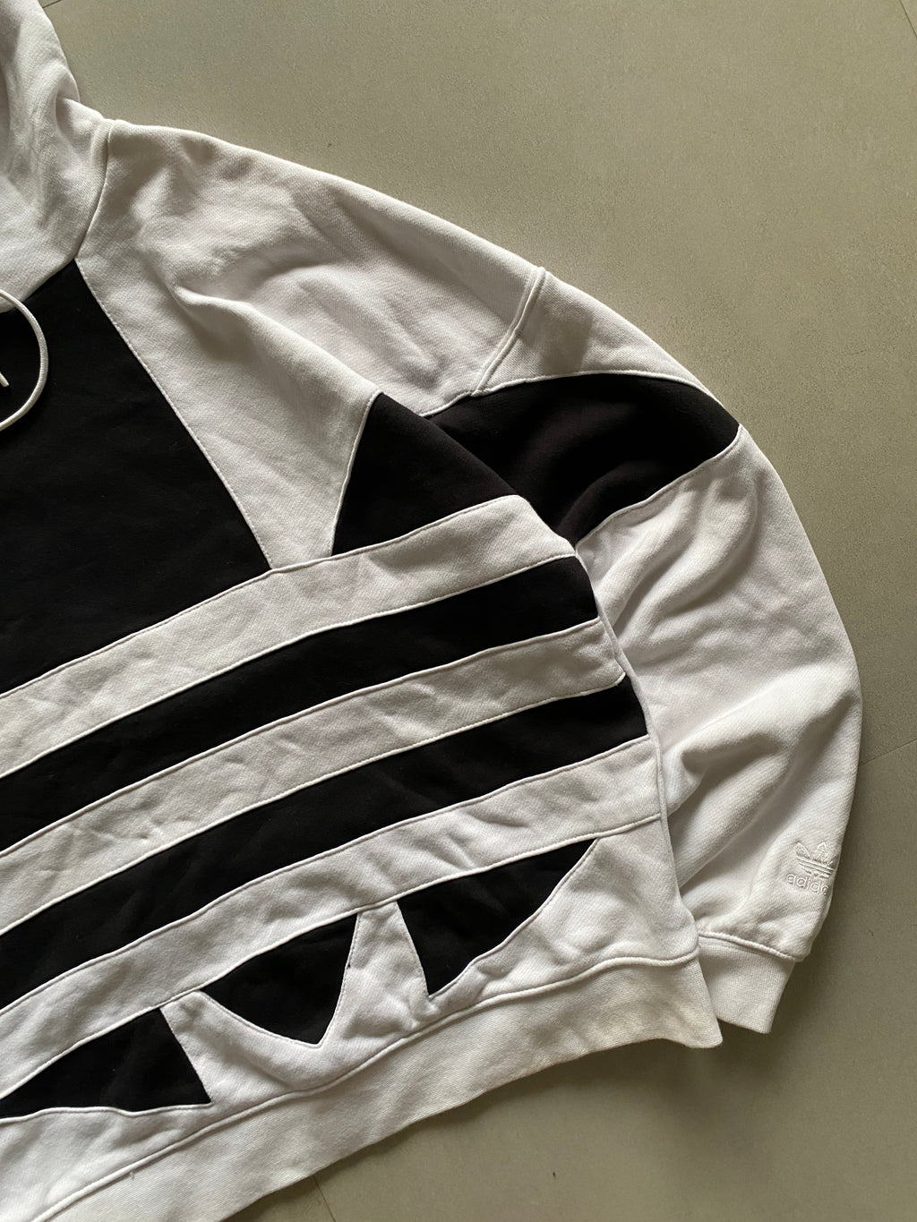 ADIDAS BIG LOGO HOODIE - S