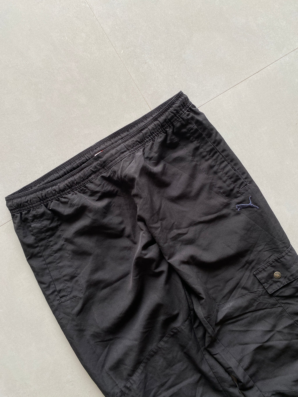 PUMA BAGGY CARGO TRACK PANT - M