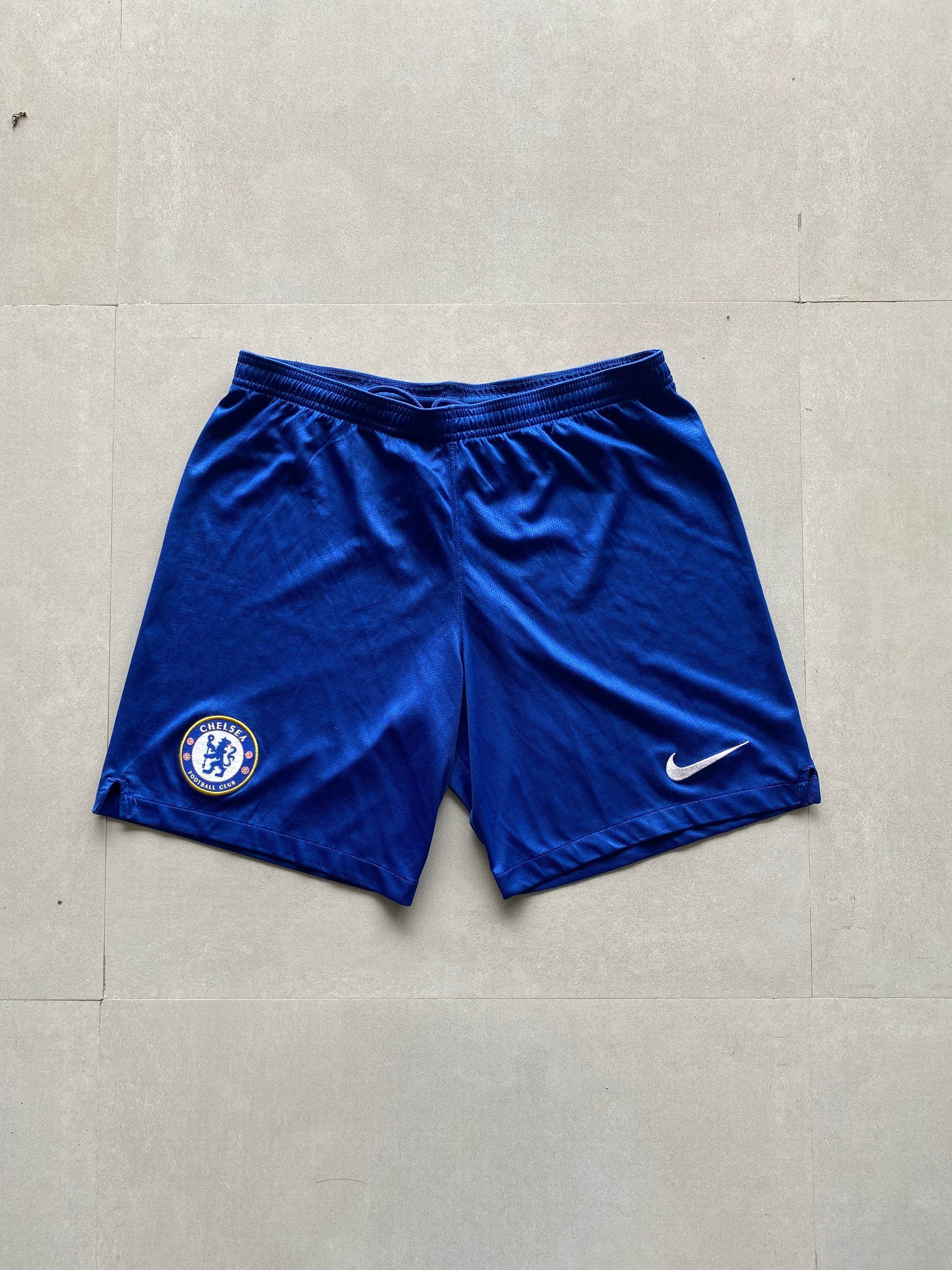 2018-19 NIKE CHELSEA SHORTS - M