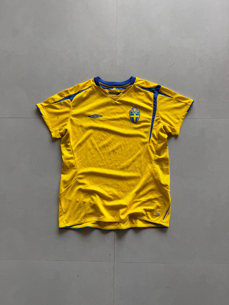 2005 UMBRO SWEDEN JERSEY - XS