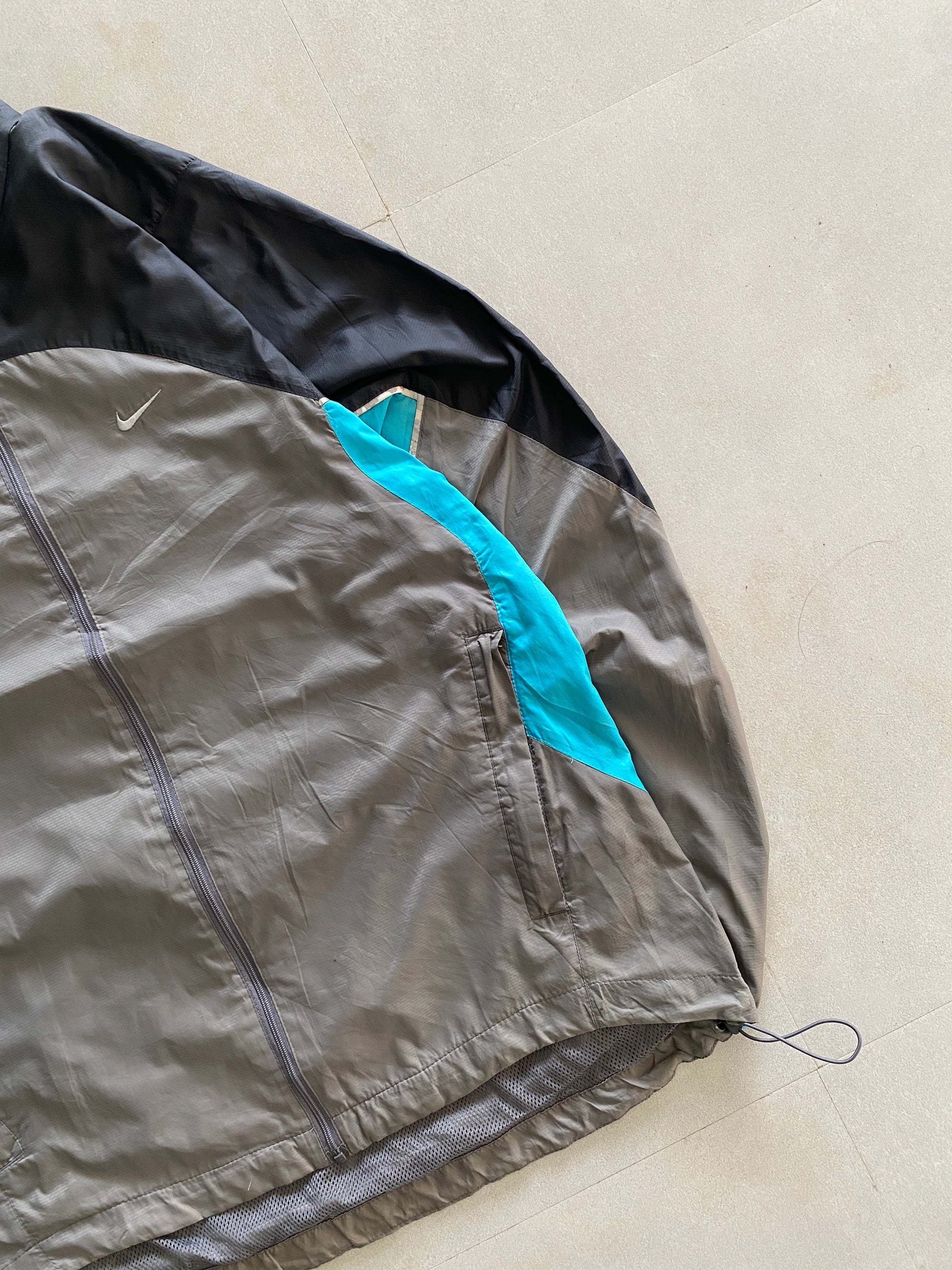 NIKE DRI-FIT JACKET - M