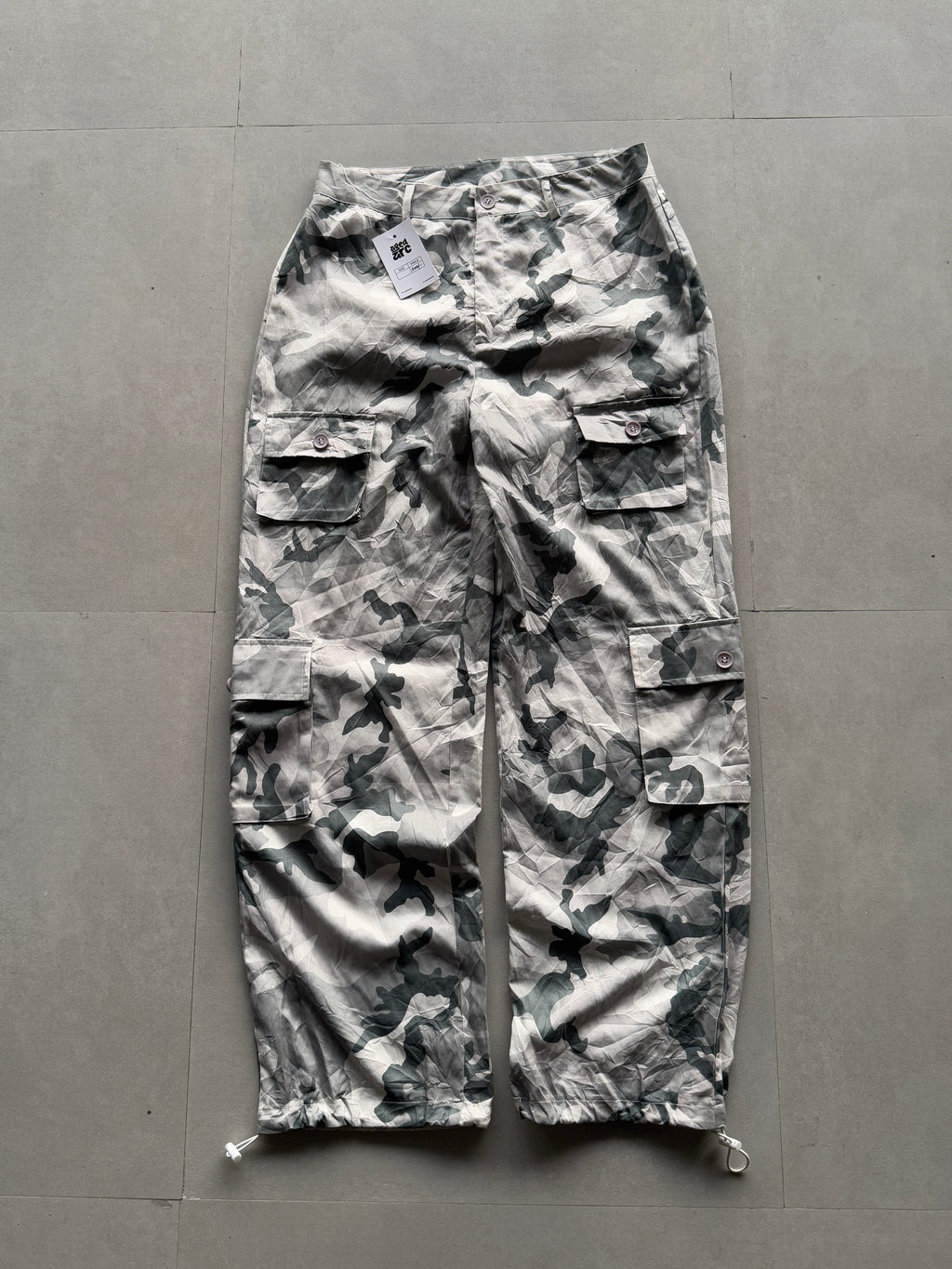 GREEN CAMOU CARGO PANT - L