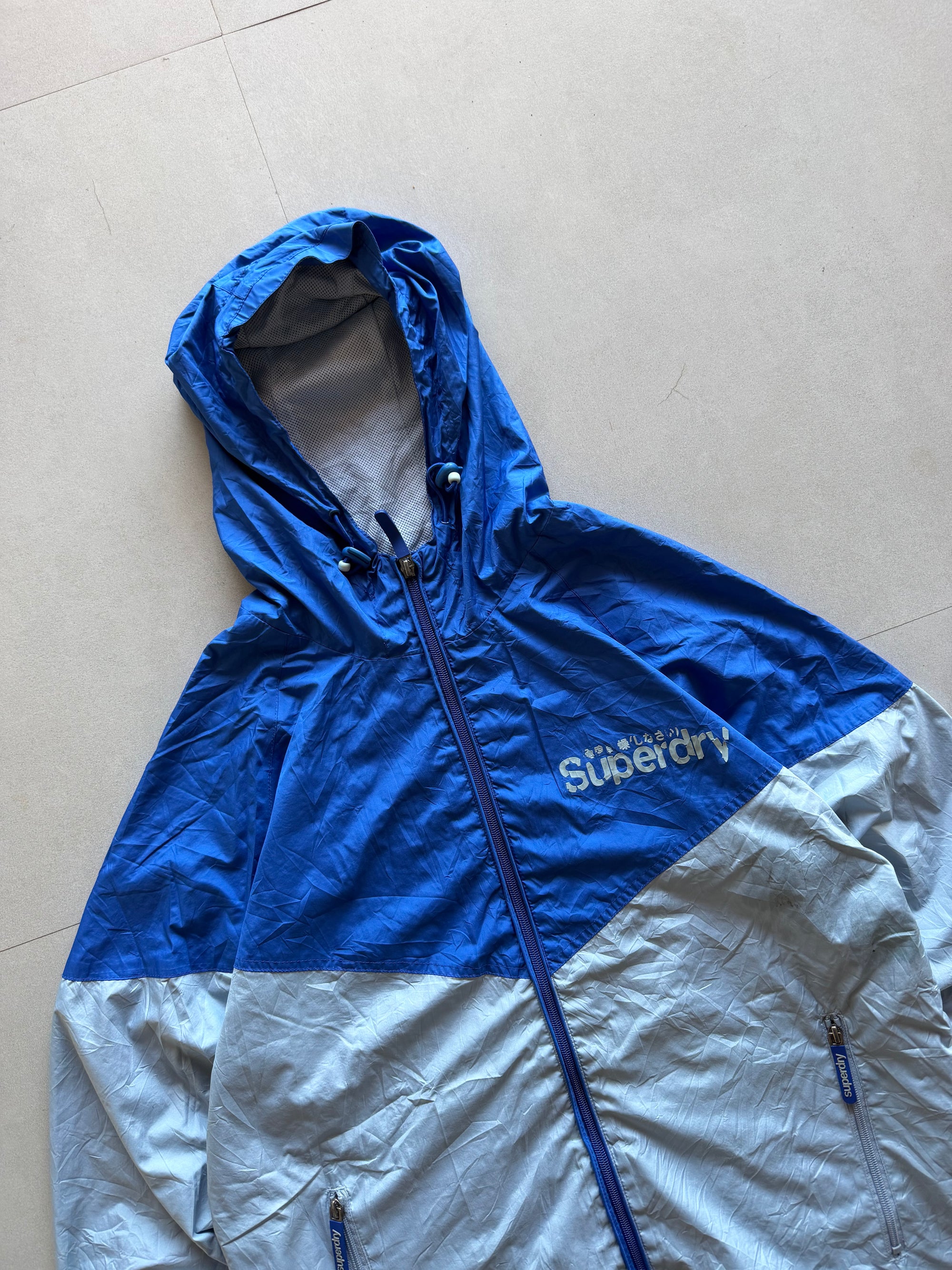 SUPERDRY HOODED JACKET - M