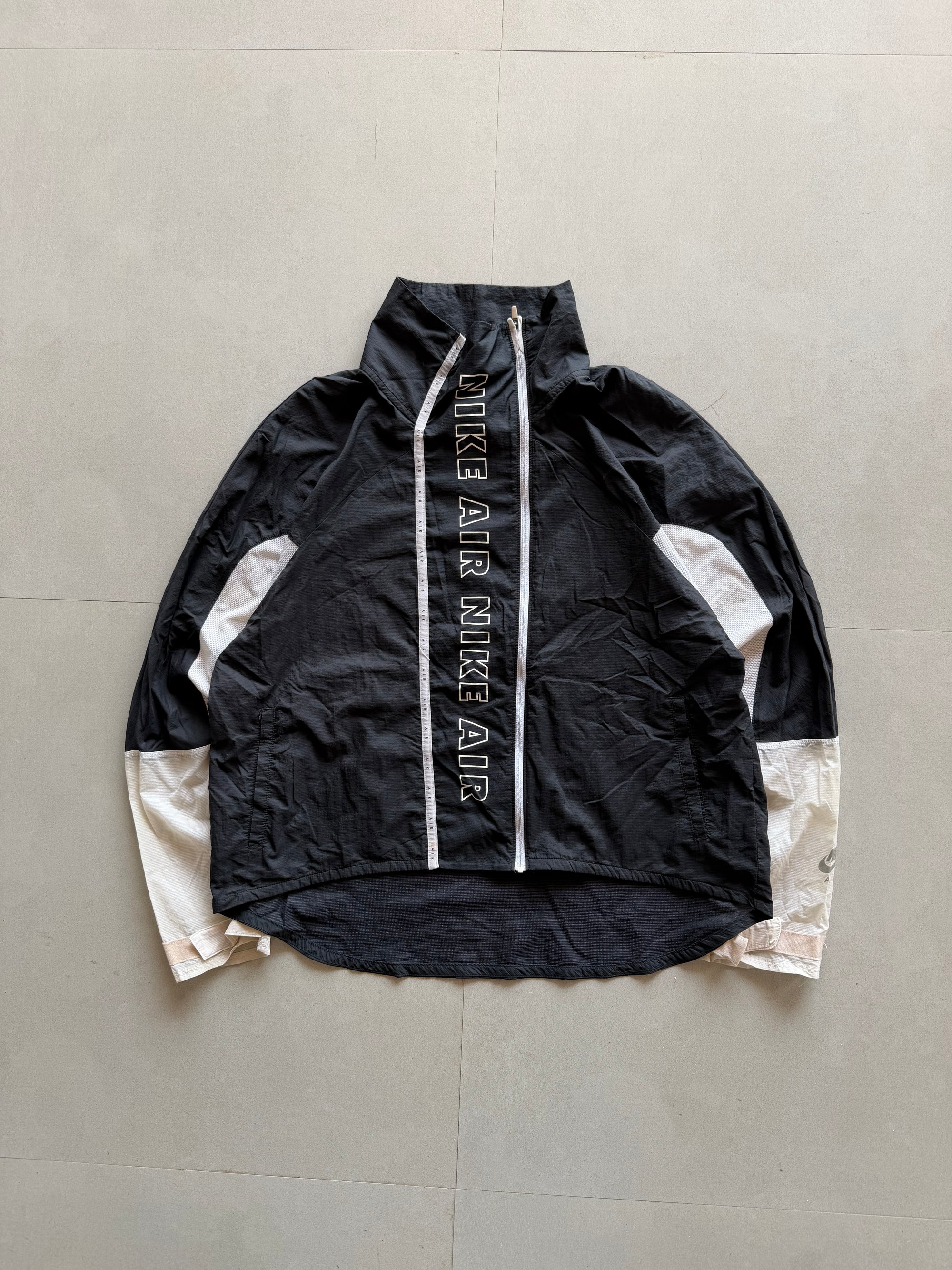 NIKE AIR SPELL OUT JACKET - S
