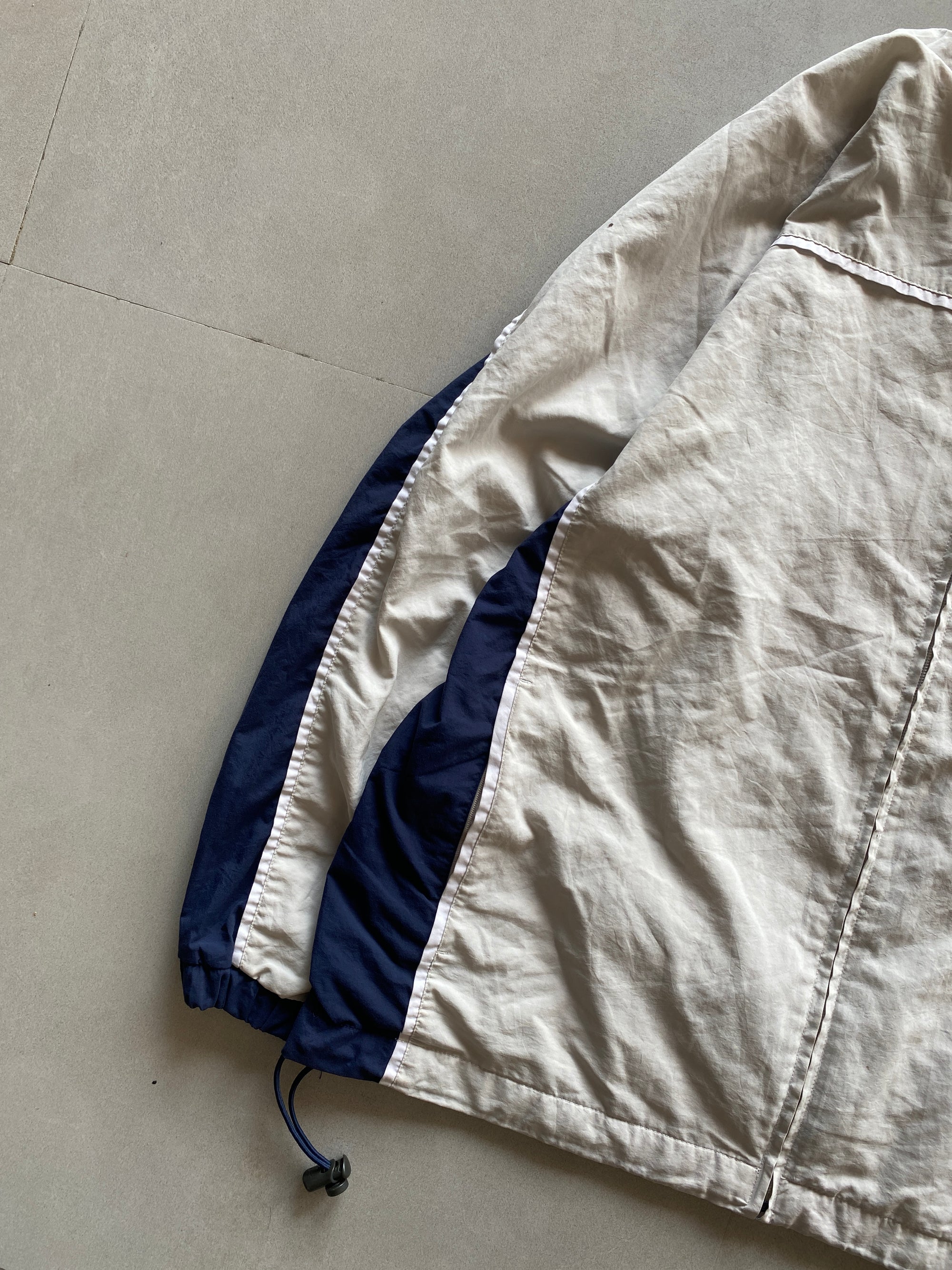 VINTAGE NIKE JACKET - XL