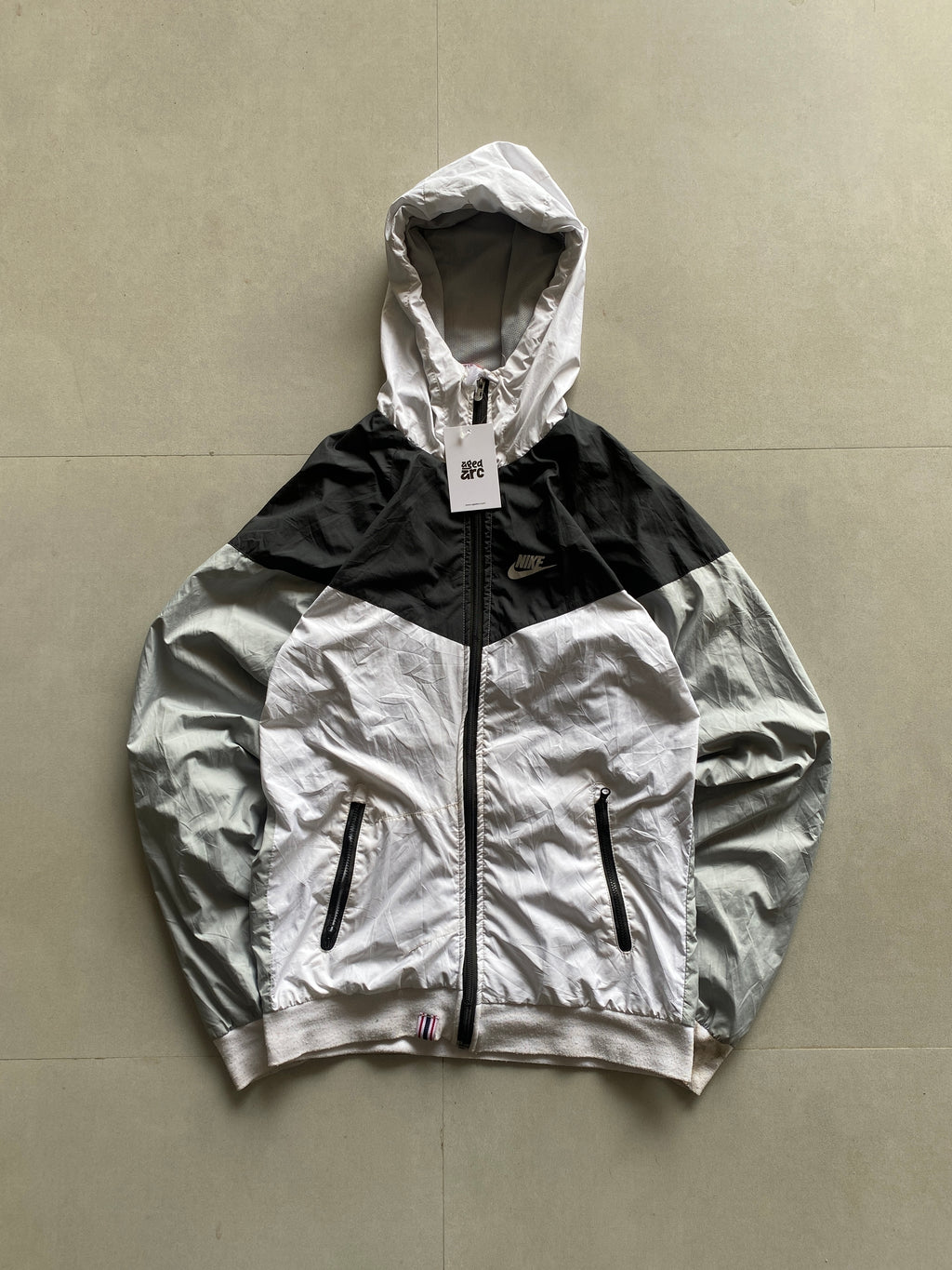 VINTAGE NIKE JACKET - S