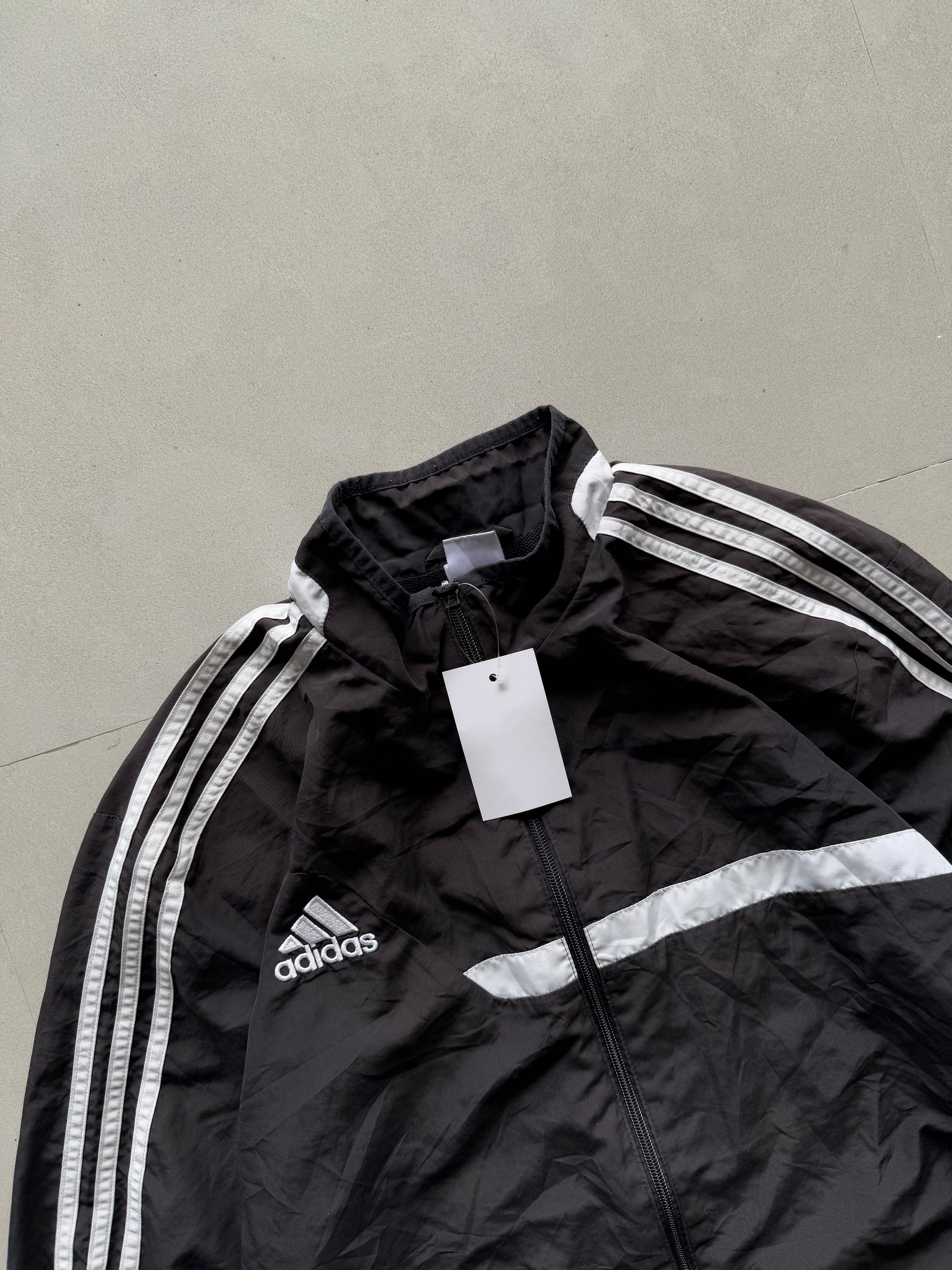 ADIDAS BLACK STRIPED JACKET - XL
