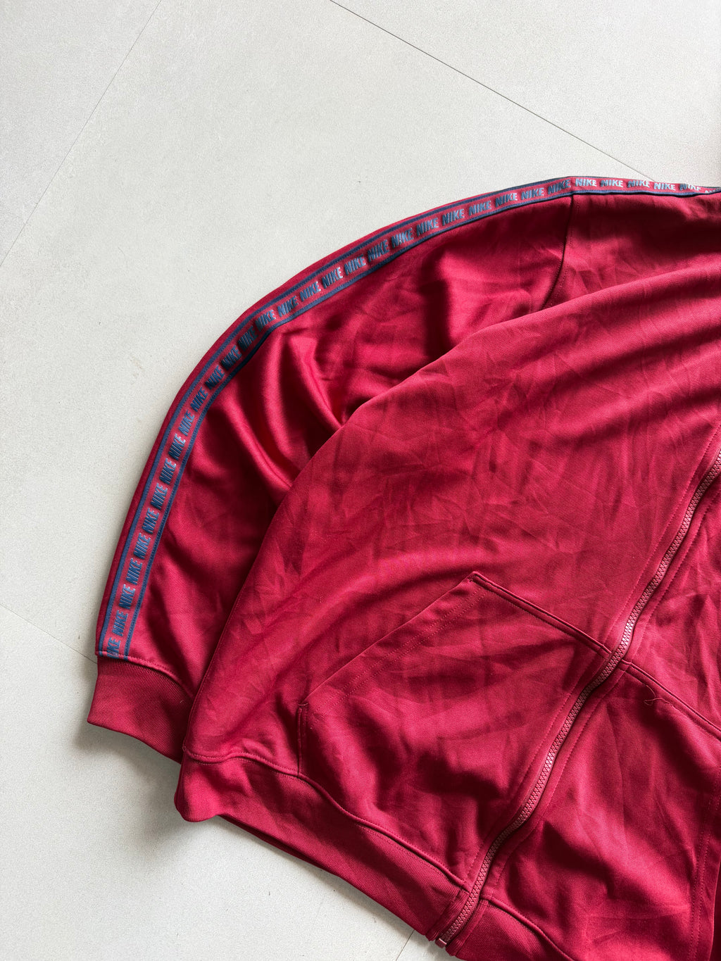VINTAGE NIKE SPELL OUT JACKET - XL